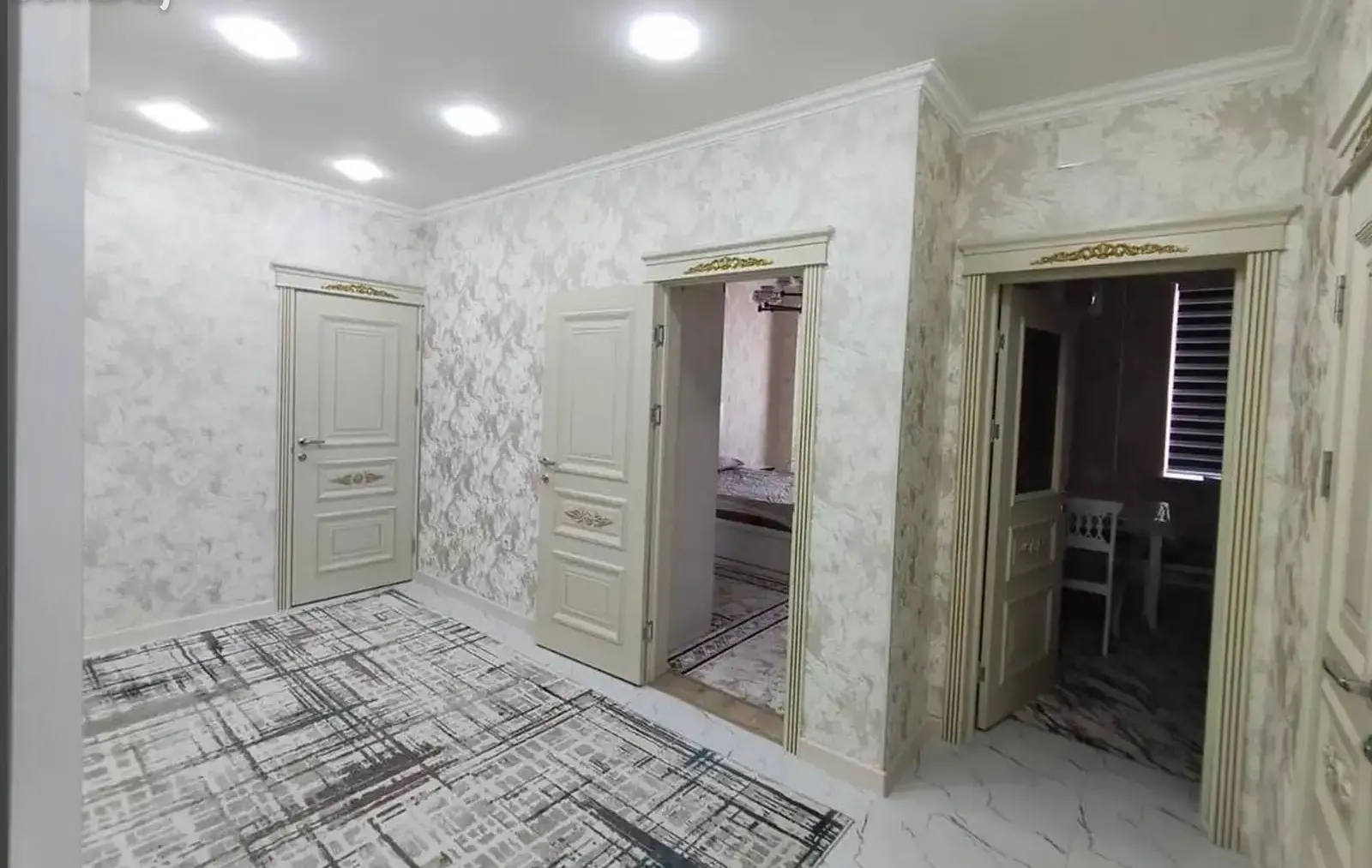 2-комн. квартира, 10 этаж, 92м², Сино