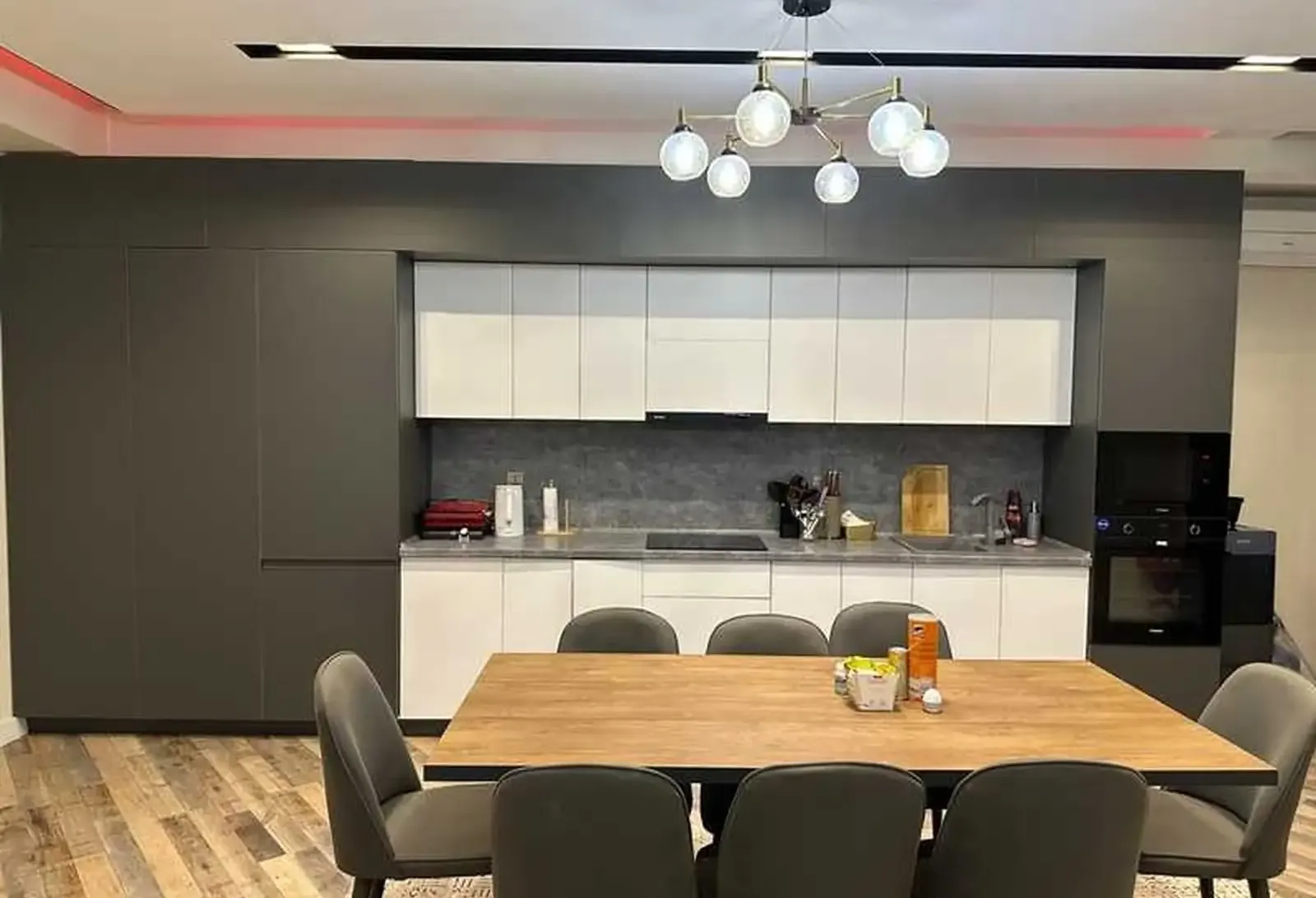 2-комн. квартира, 4 этаж, 110м², Дом печать