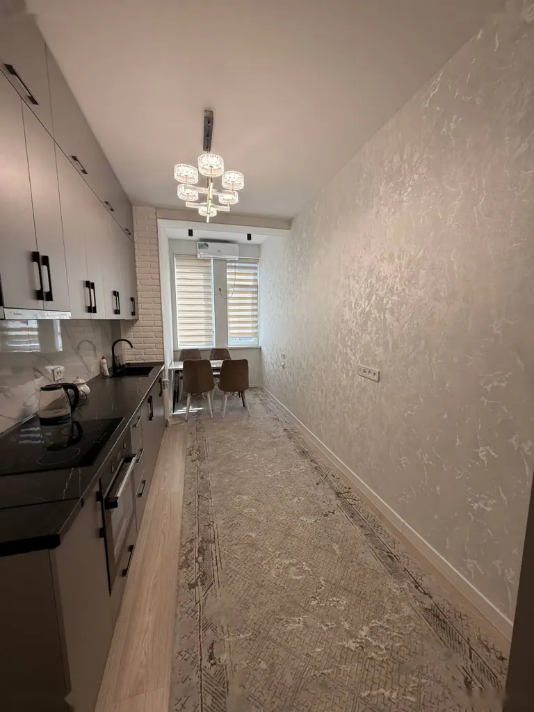 2-комн. квартира, 12 этаж, 77м², сомони