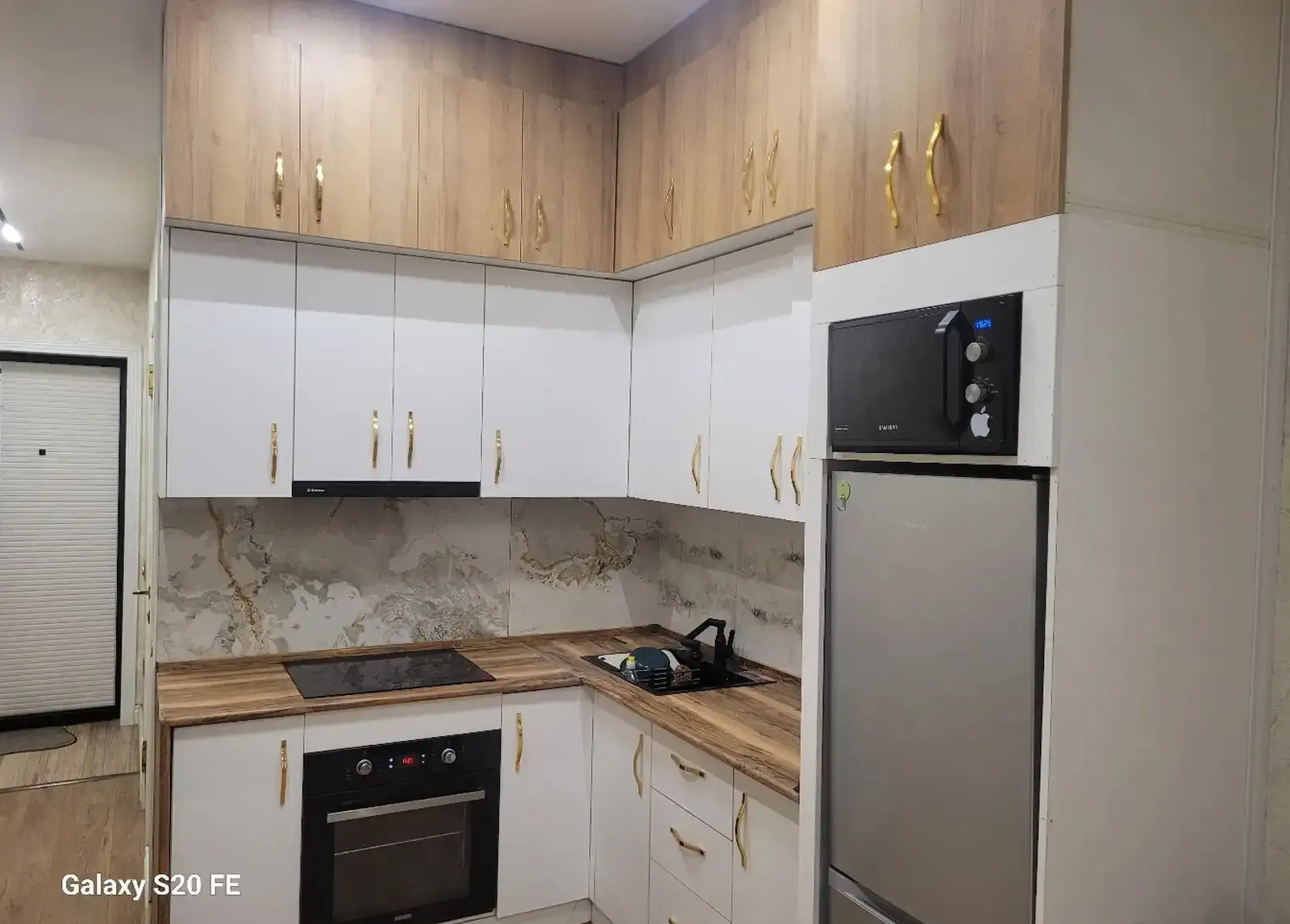 1-комн. квартира, 13 этаж, 3 м², скори болнитца релакс
