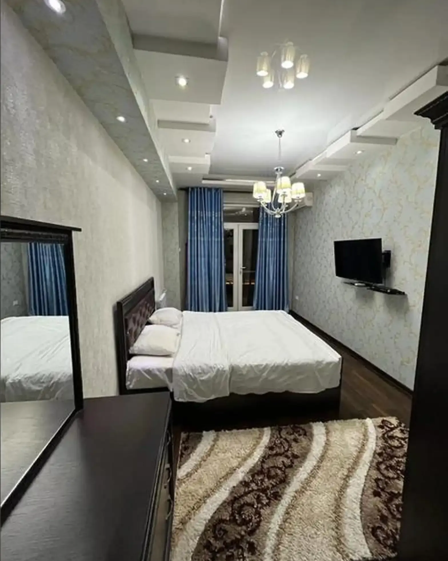 3-комн. квартира, 11 этаж, 145м², Сомони