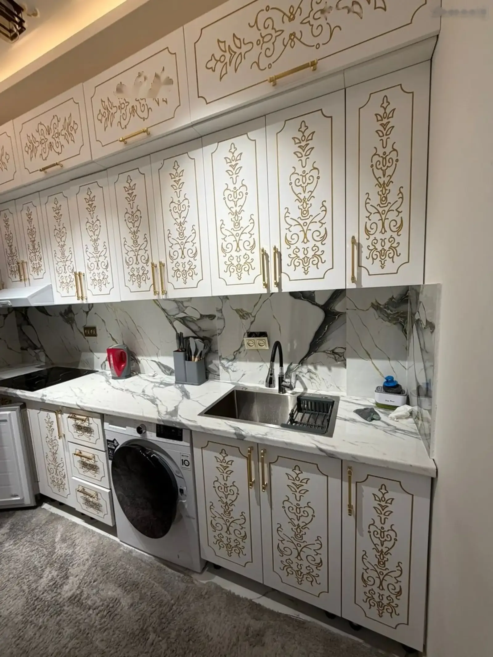 3-к квартира, 9 этаж, 85 м², Сафо белый городок