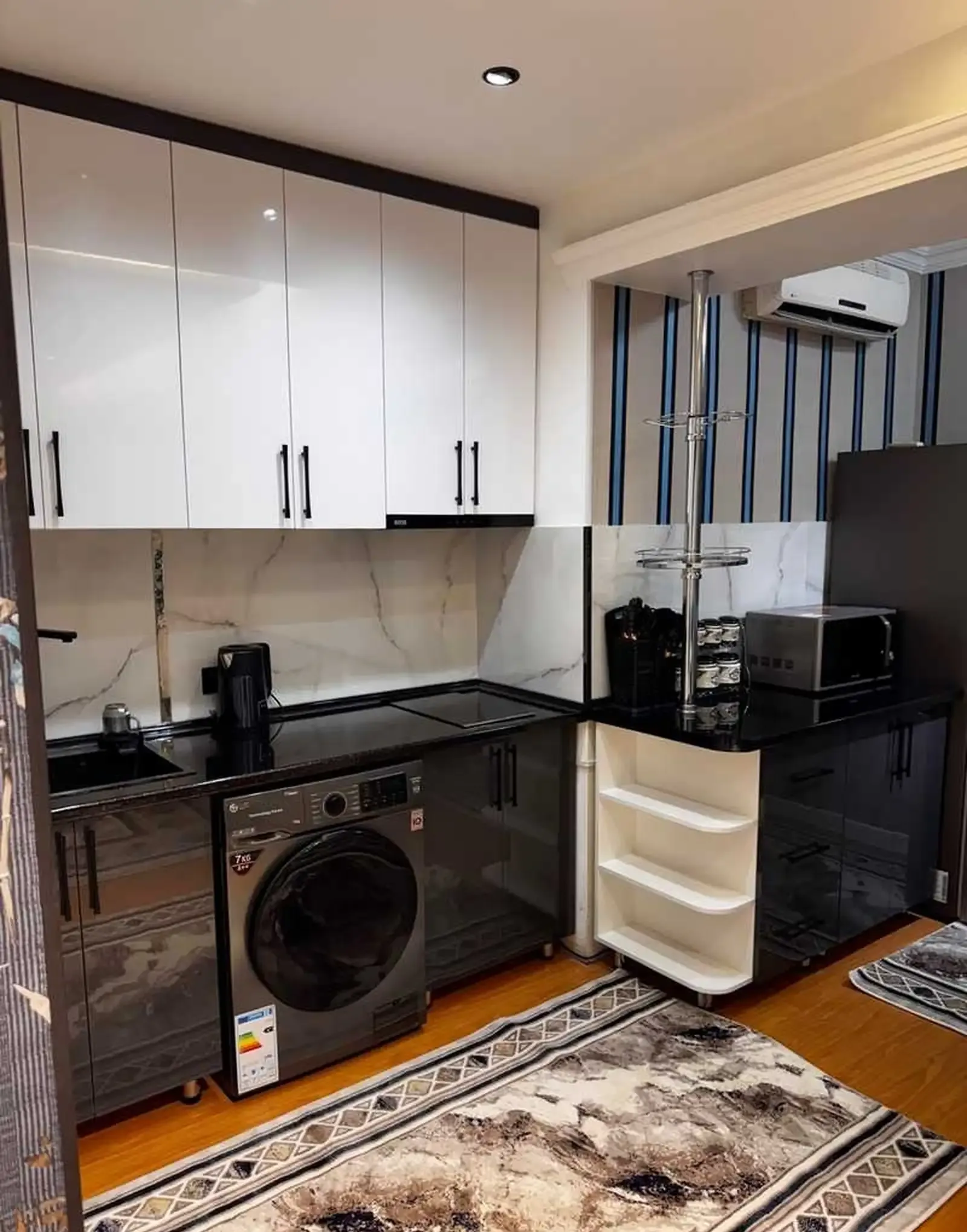 2-комн. квартира, 2 этаж, 62м², Старый Аэропорт