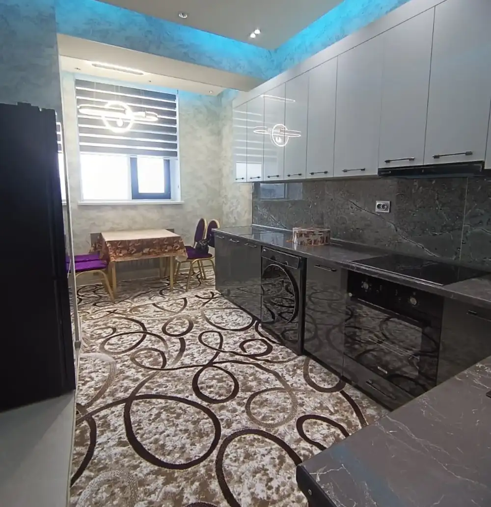 2-комн. квартира, 11 этаж, 80м², Шохмансур, Голубой экран, ру баруи Пайкар