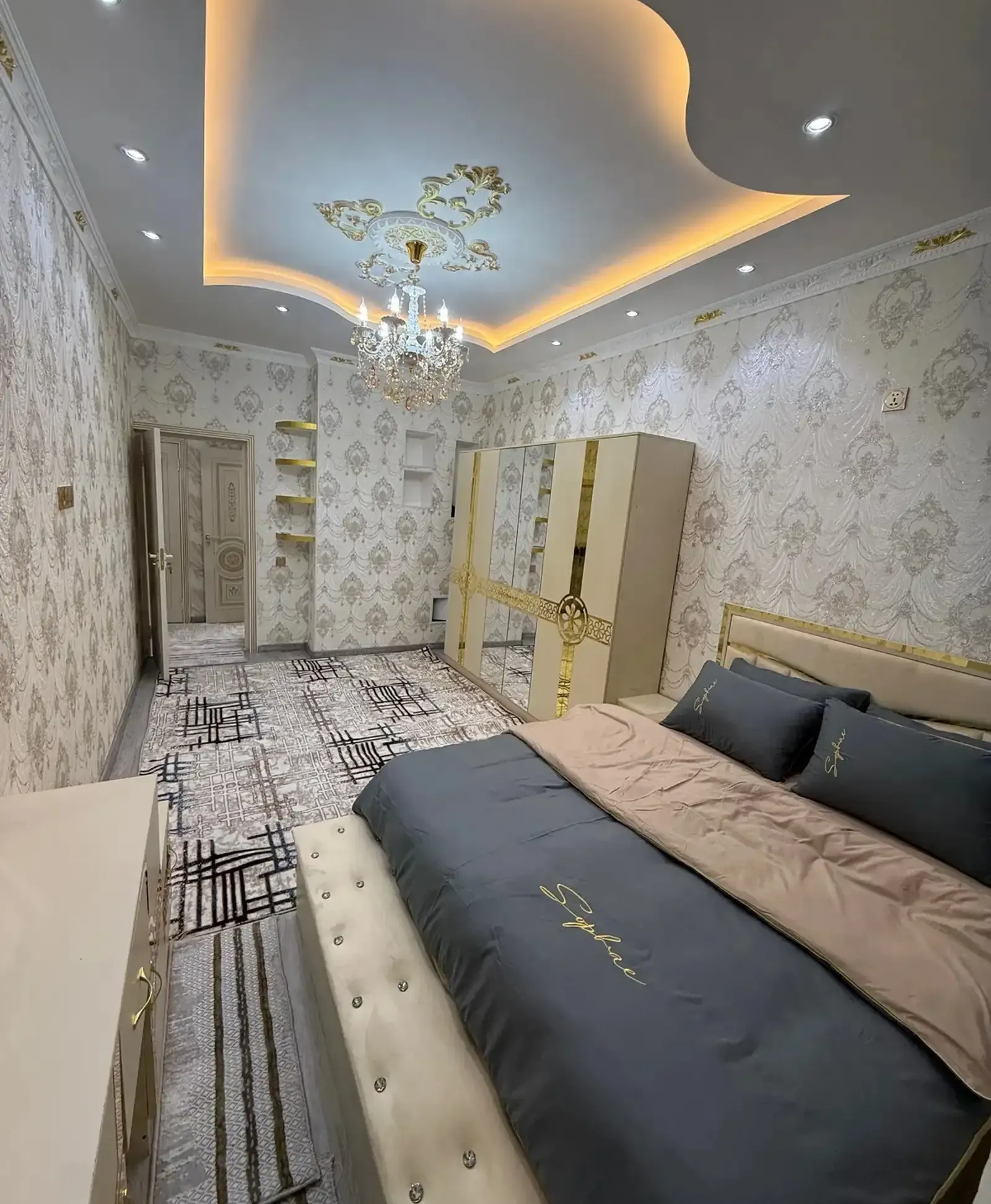 2-комн. квартира, 17 этаж, 62м², Медгородок