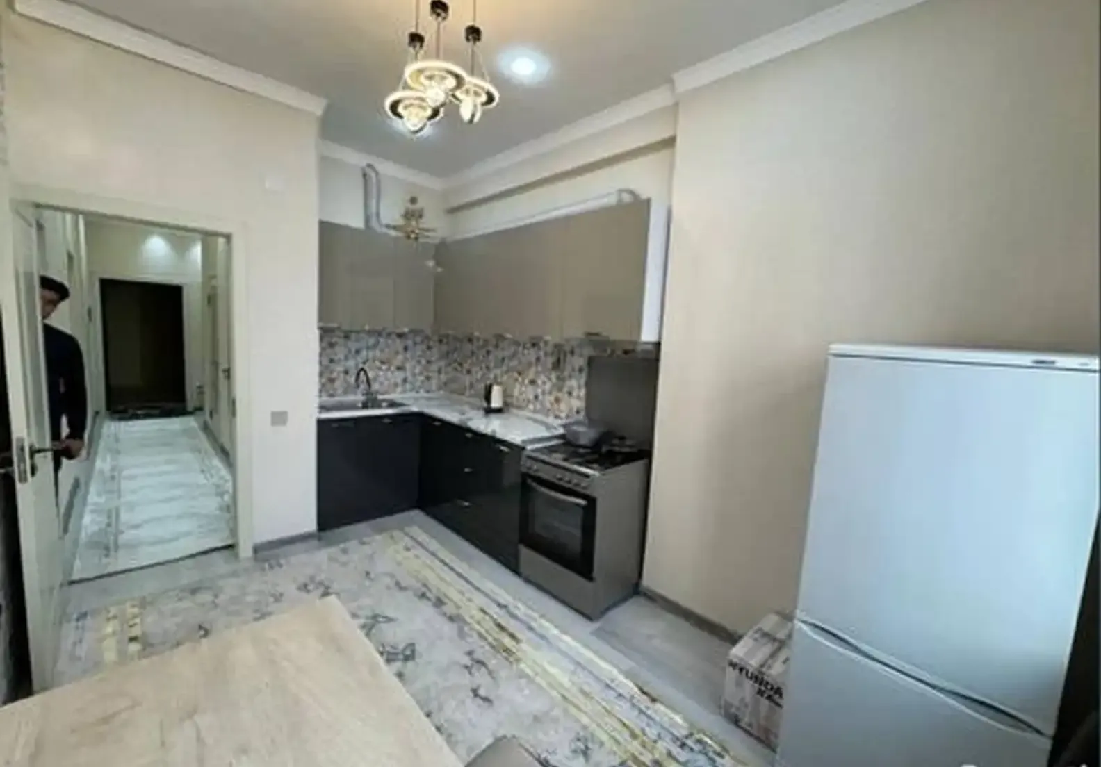2-комн. квартира, 10 этаж, 62м², Шохмансур