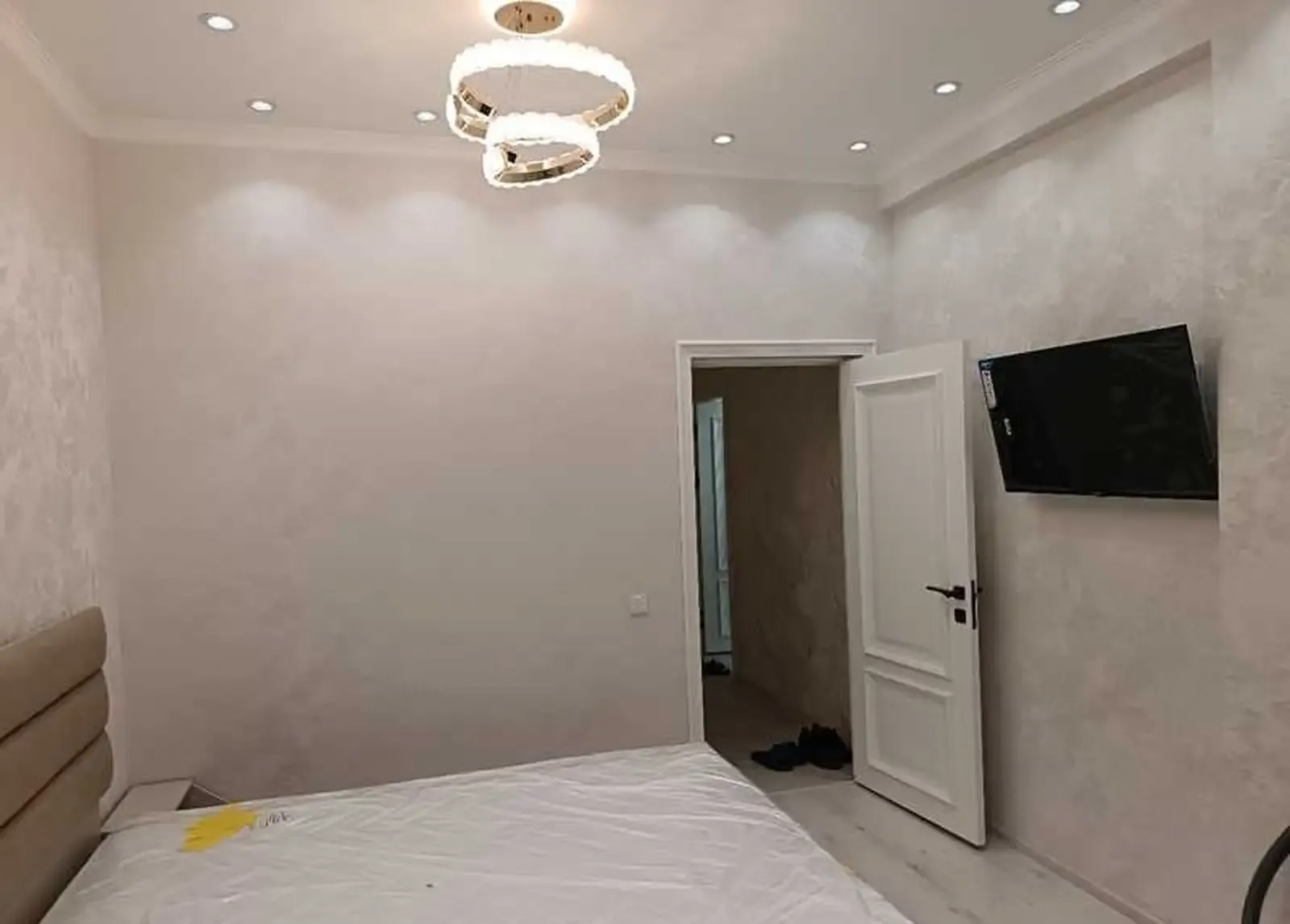 2-комн. квартира, 4 этаж, 65м², 82 мкр назди роҳи калон доми Пайкар