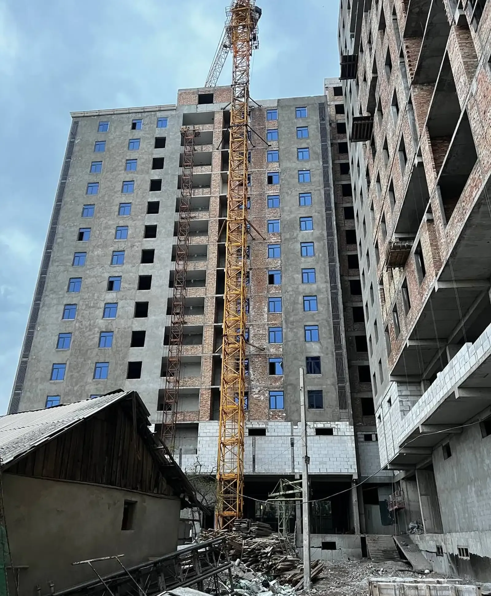 3-комн. квартира, 11 этаж, 130 м², Сино рядом с Газпром
