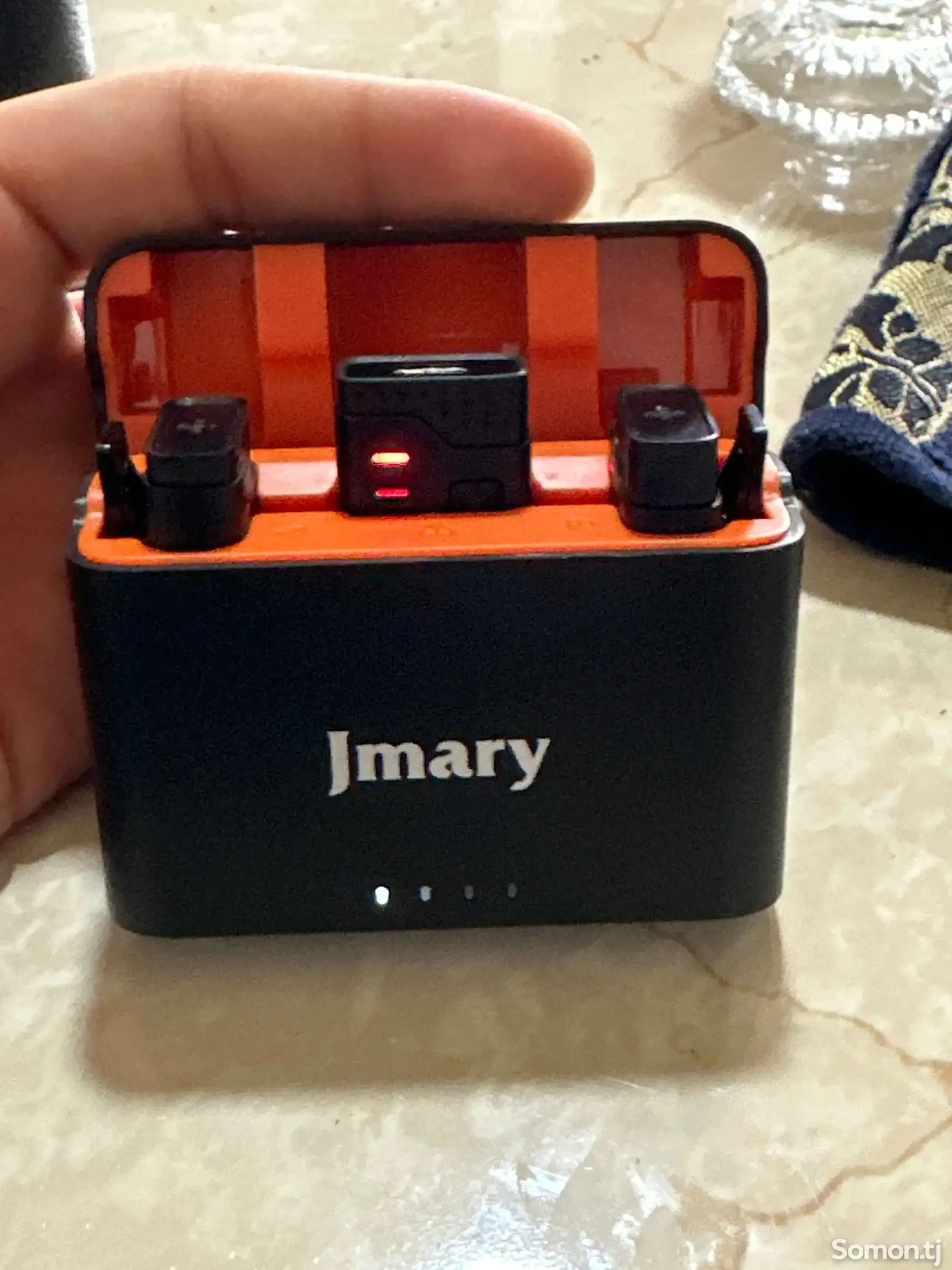 Беспроводной микрофон универсальный Jmary MW 16