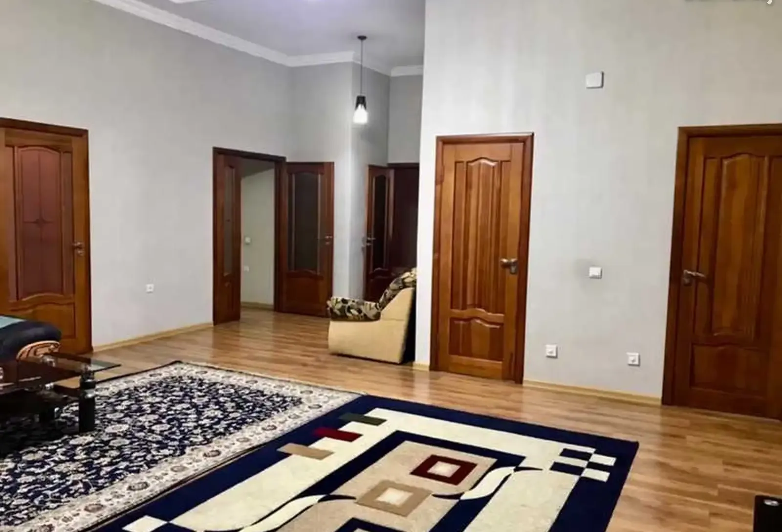 3-комн. квартира, 3 этаж, 135м², Сино