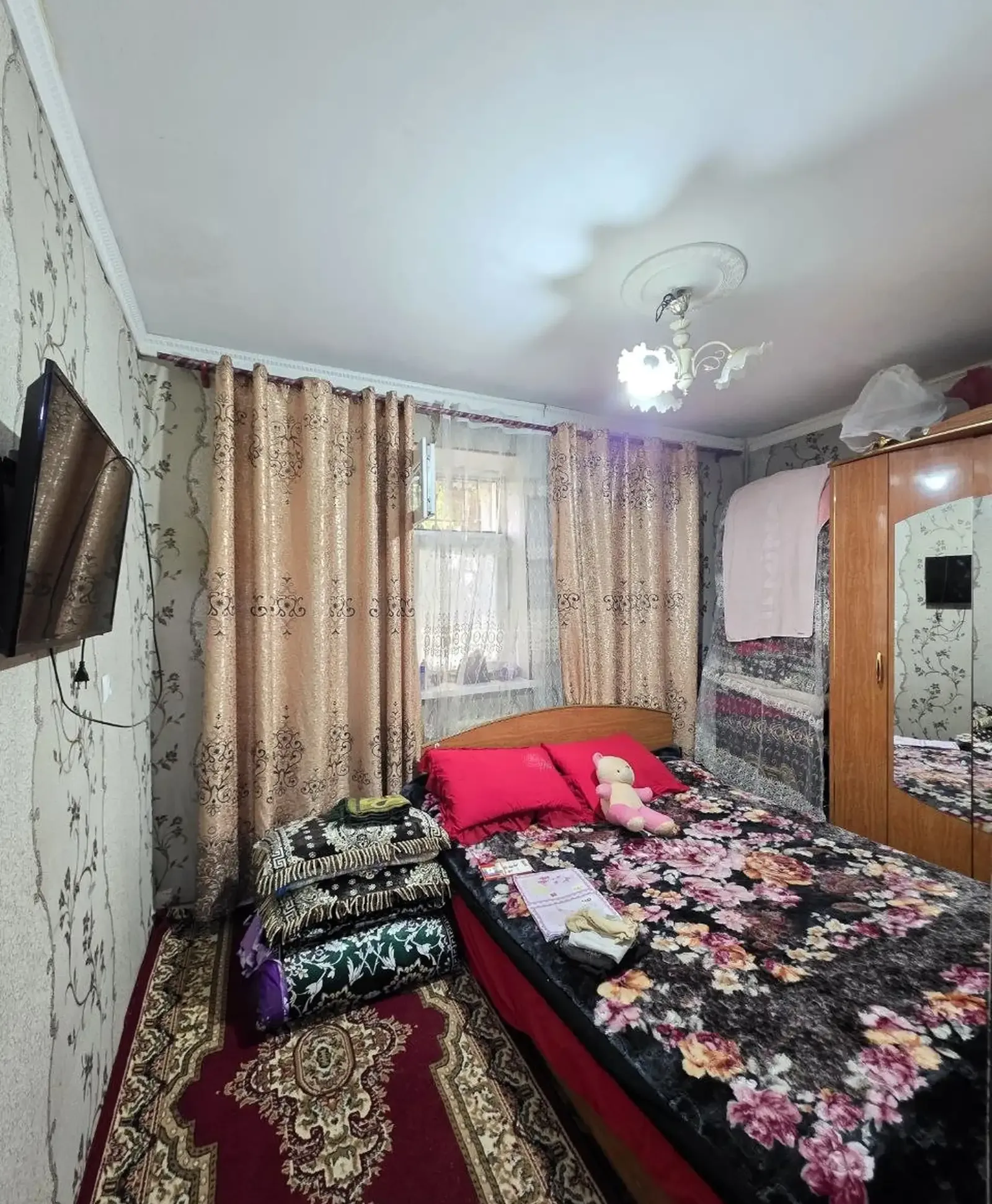 3-комн. квартира, 1 этаж, 52 м², Шохмансур 7км с зади магазин Фируз
