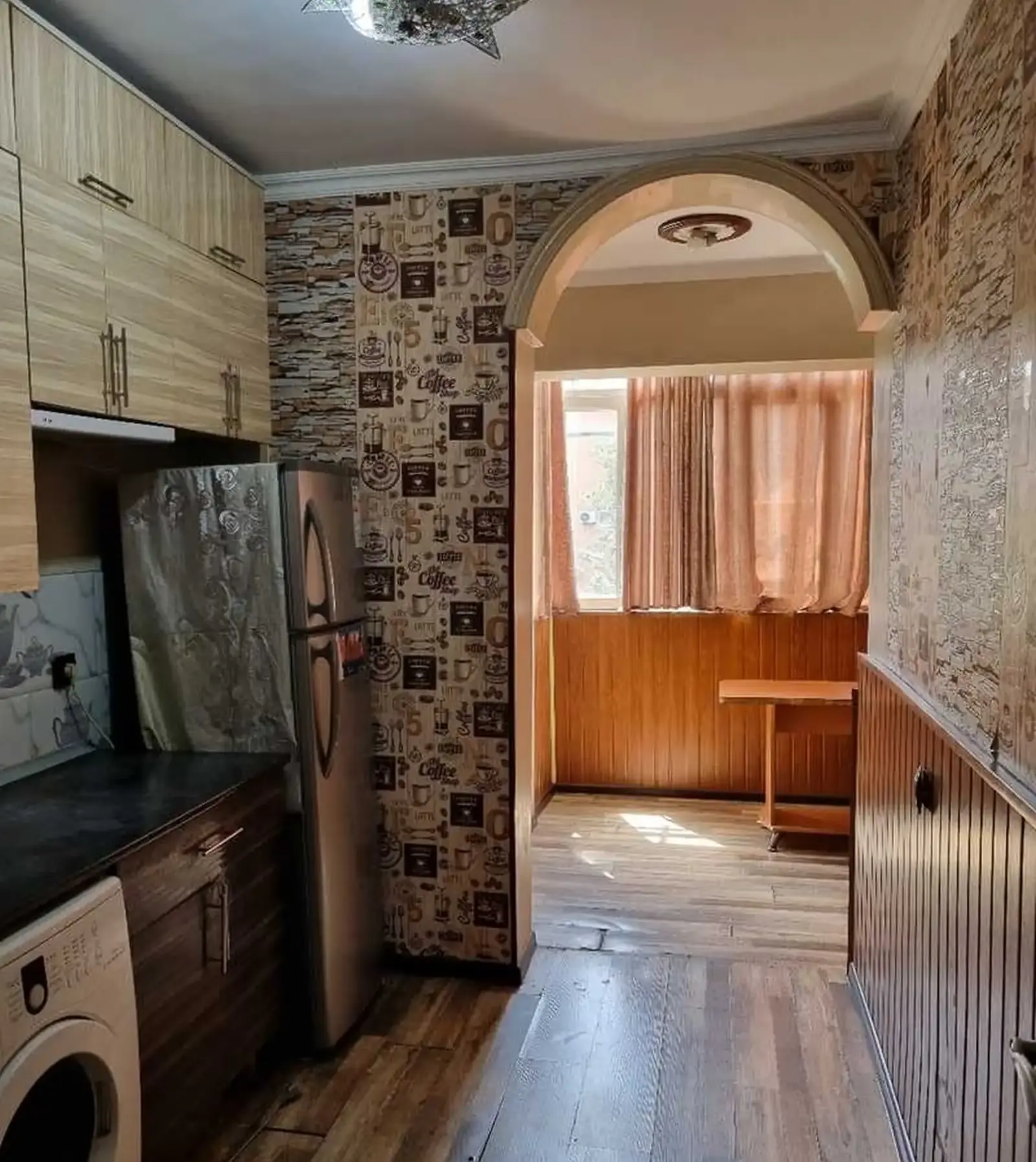 4-комн. квартира, 3 этаж, 80м², Сино