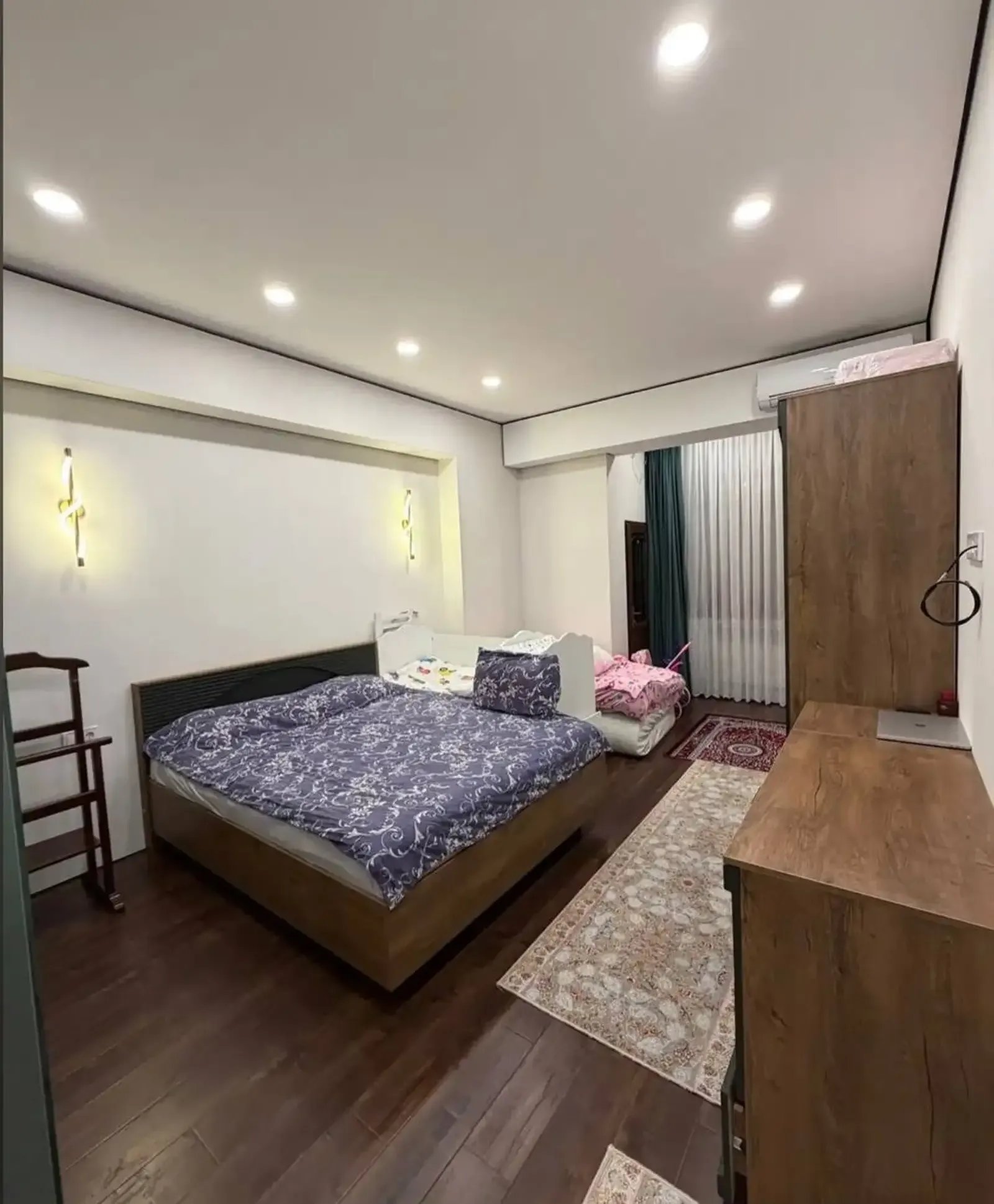 3-комн. квартира, 10 этаж, 147 м², И.Сомони