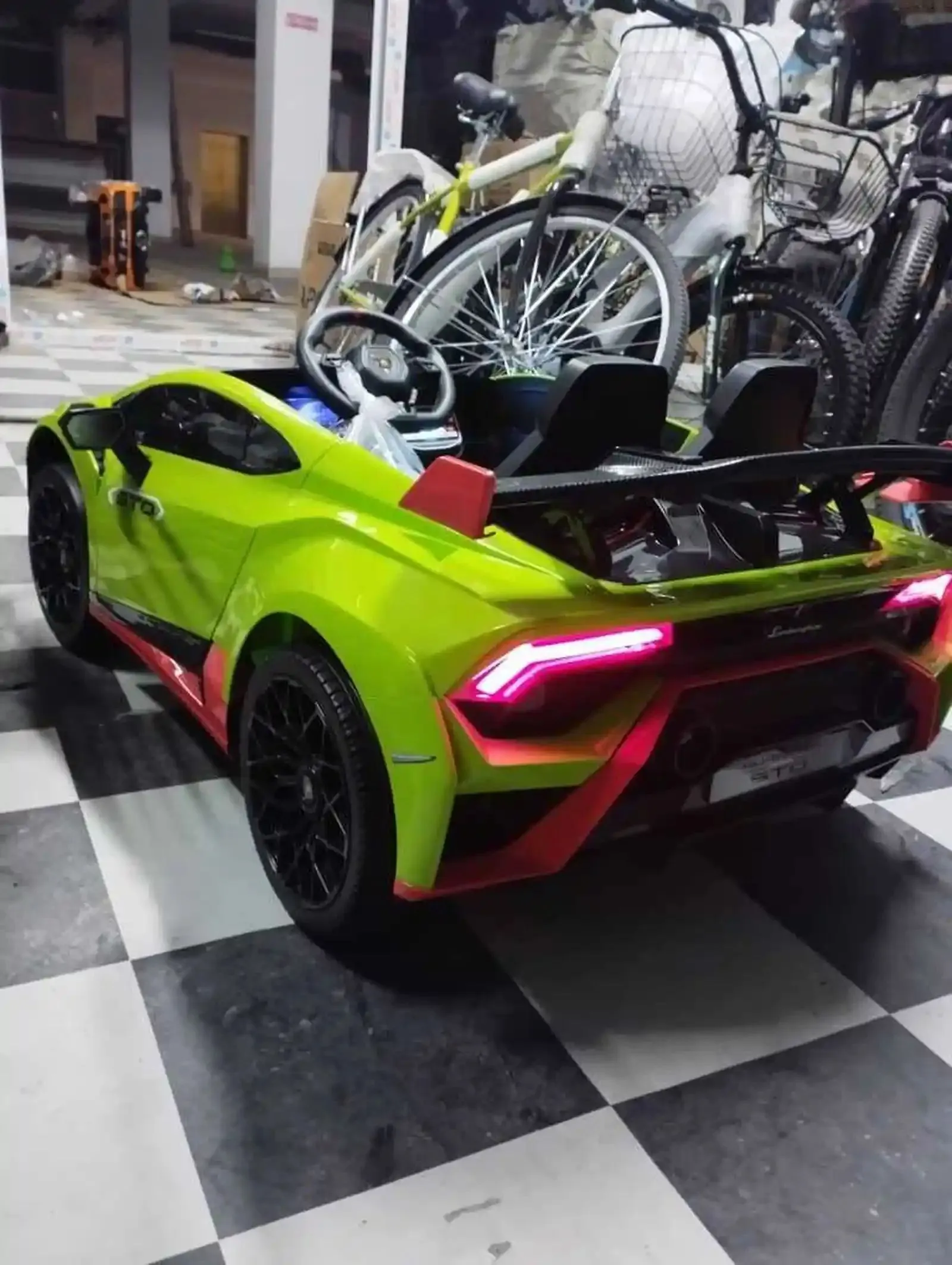 Детская машина