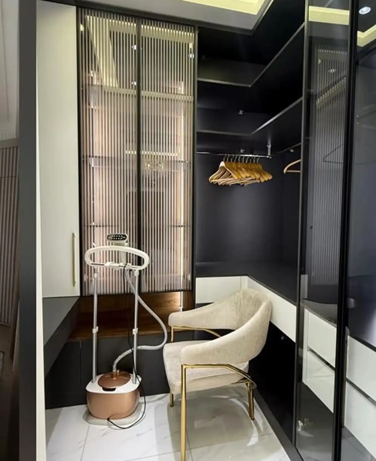 4-комн. квартира, 13 этаж, 150м², Сомони
