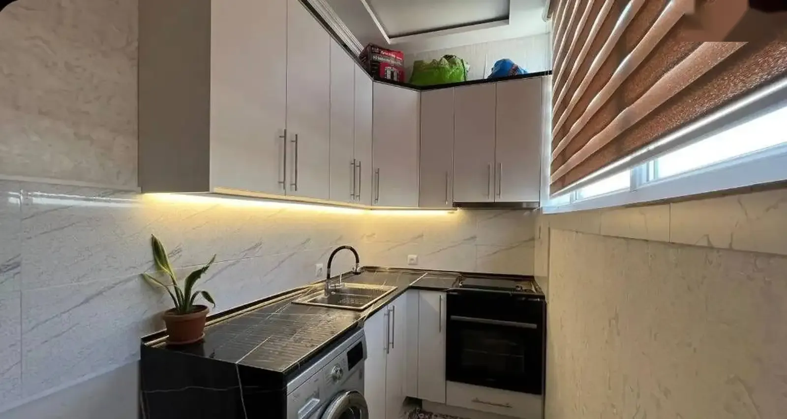 2-комн. квартира, 15 этаж, 81 м², Сино