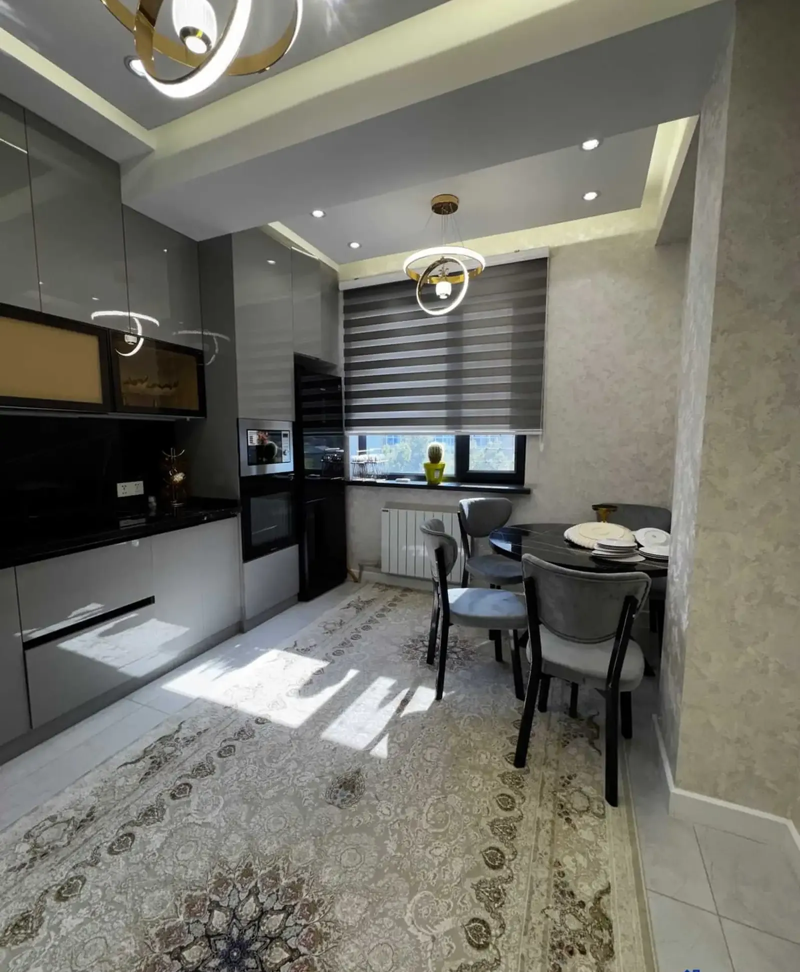 3-комн. квартира, 5 этаж, 115 м², Сино,82мкр