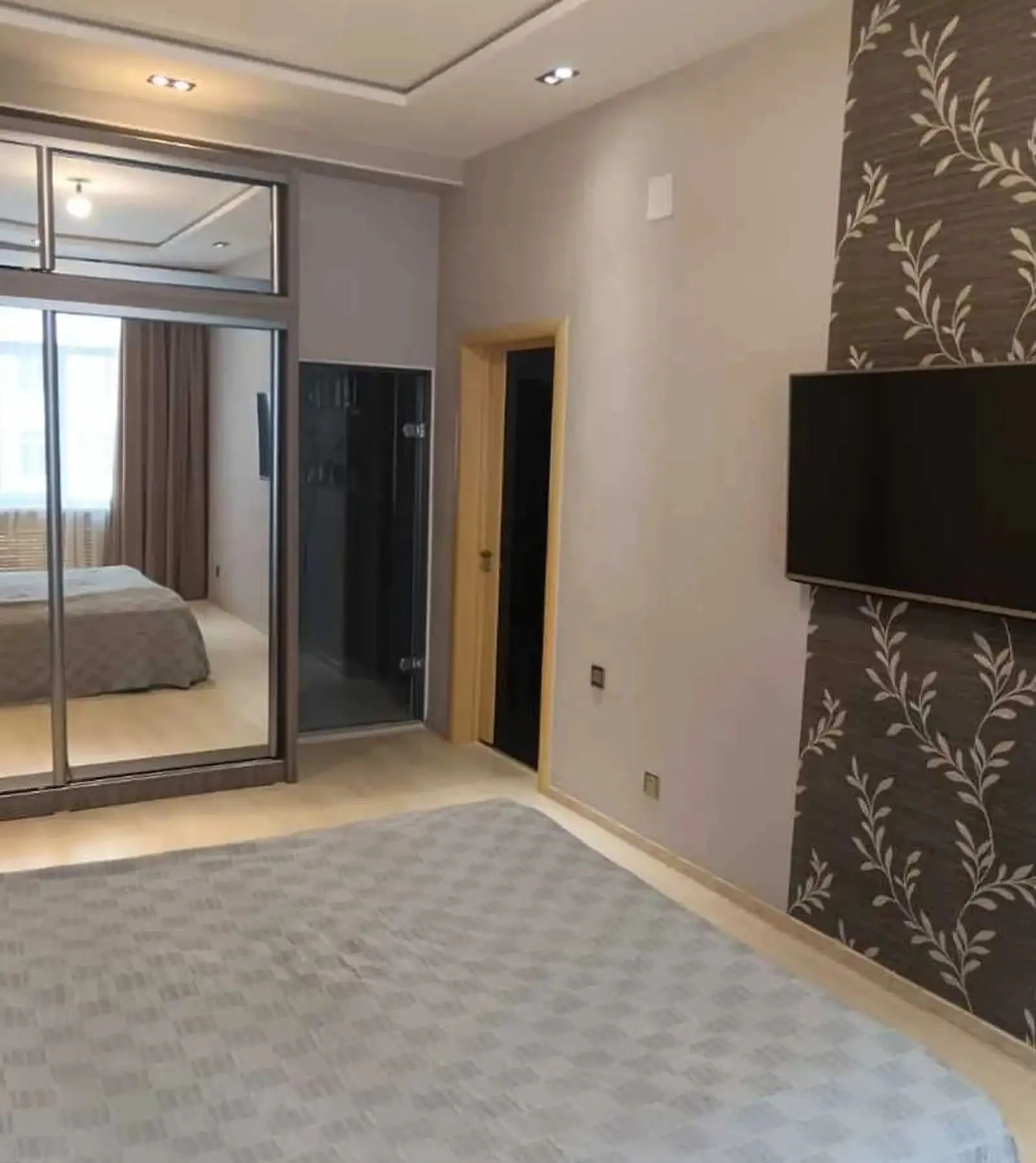 3-комн. квартира, 8 этаж, 116м², И.Сомони