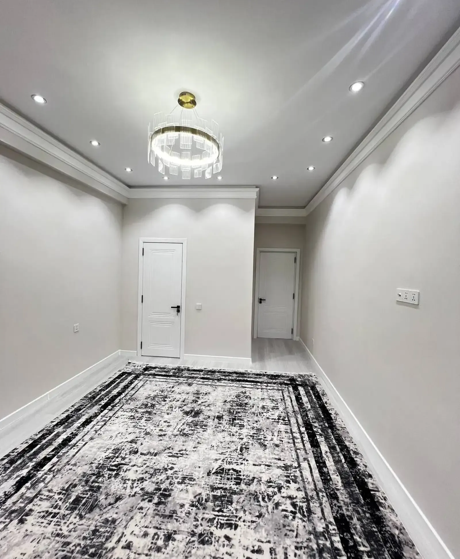 2-комн. квартира, 11 этаж, 94 м², Исмоили Сомони парки Алишер Навои