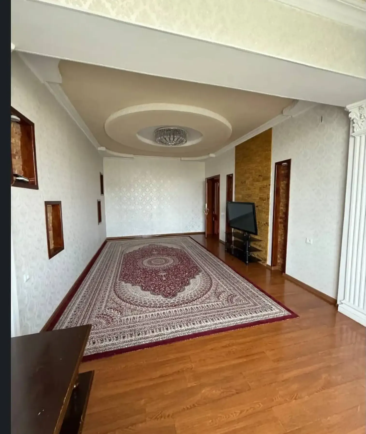 3-комн. квартира, 5 этаж, 100м², Сино