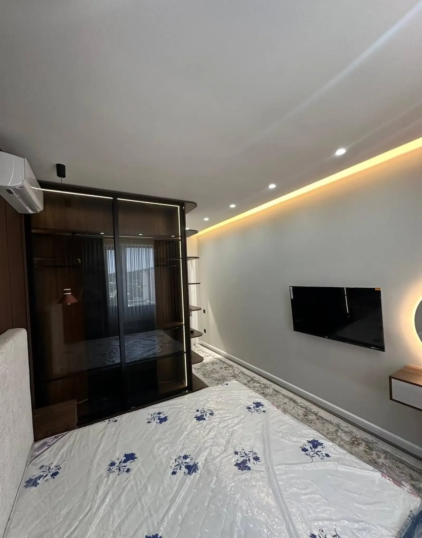 3-комн. квартира, 16 этаж, 95 м², И Сомони