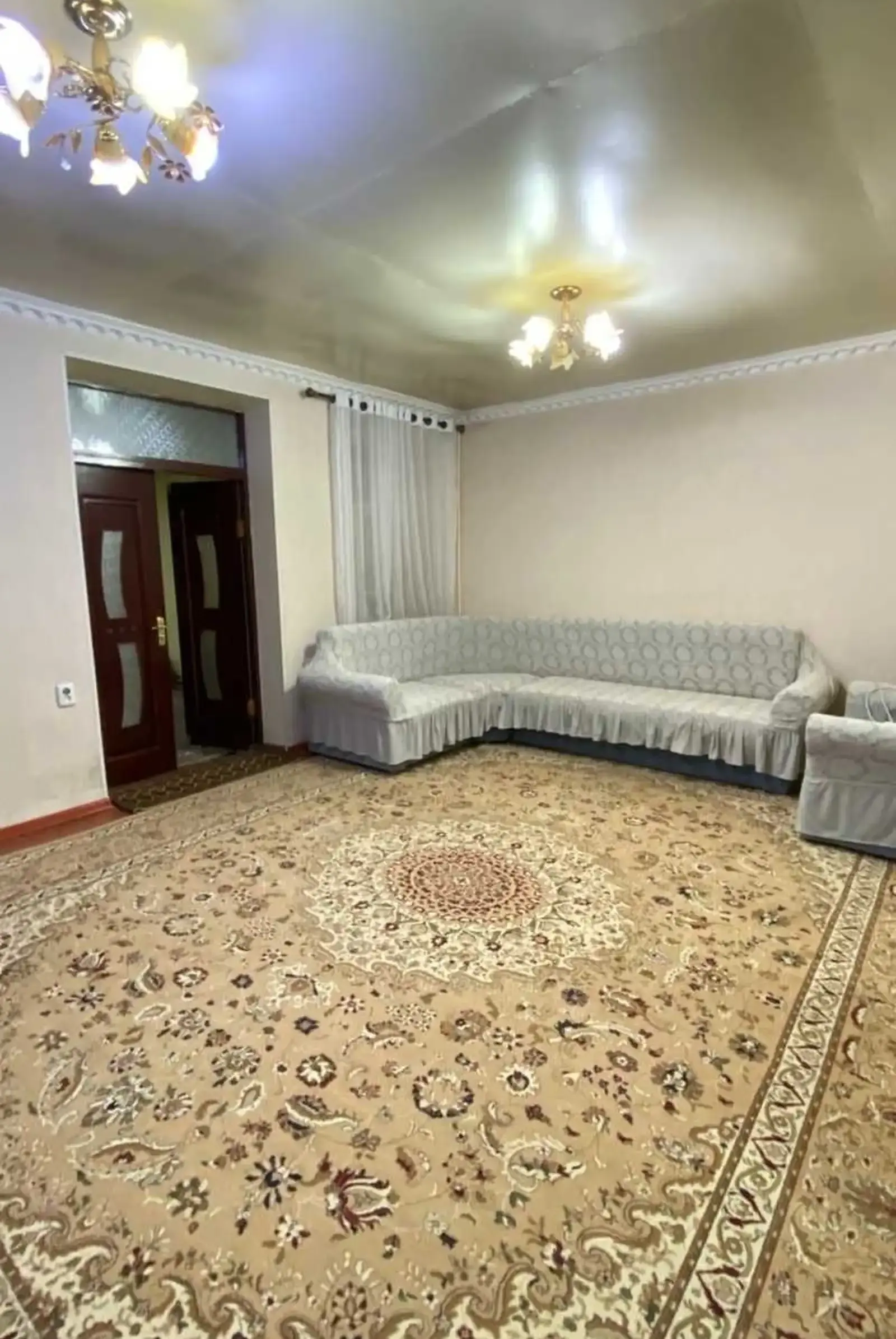 3-комн. квартира, 1 этаж, 75м², шохмансур