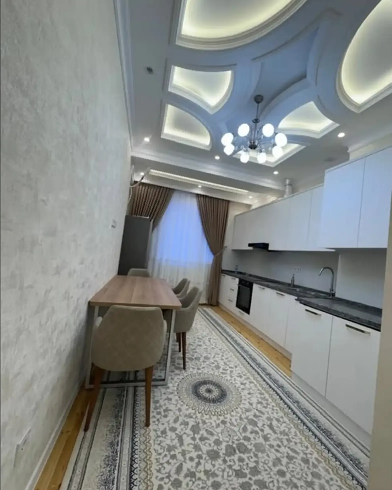 2-комн. квартира, 6 этаж, 85м², Сино