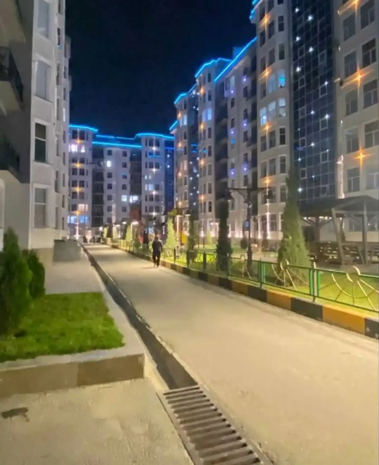 3-к квартира, 4 этаж, 106 м², н.Сино, 91 мкр Лучоб