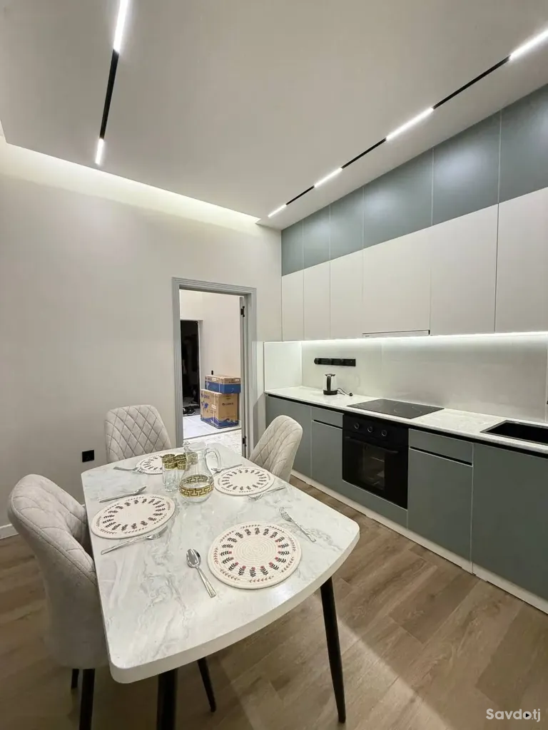 2-комн. квартира, 4 этаж, 72 м², Сино