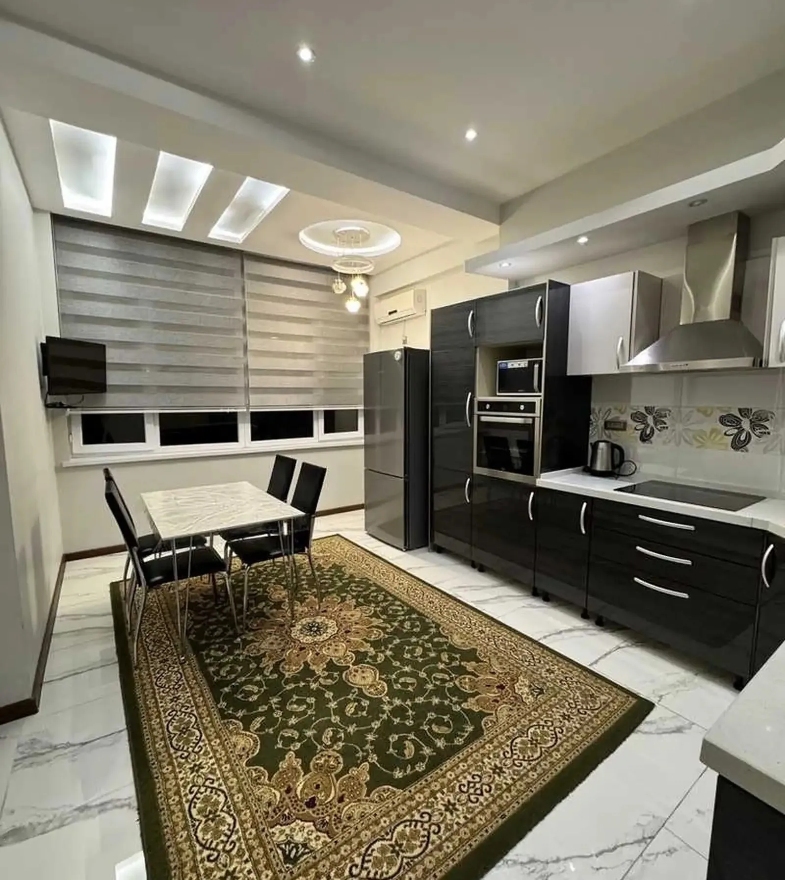 3-комн. квартира, 10 этаж, 107м², Шохмансур