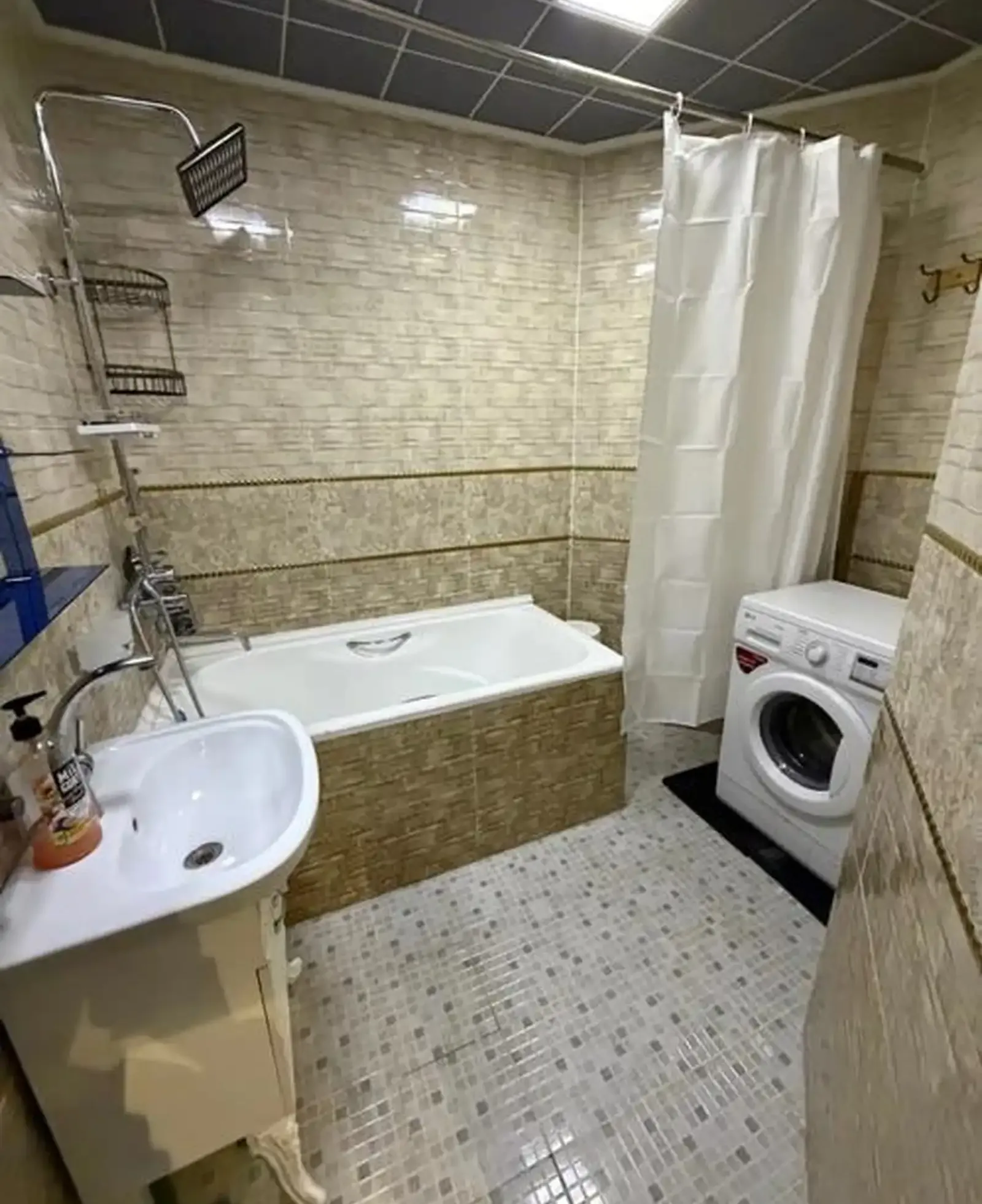 2-комн. квартира, 8 этаж, 66м², Шохмансур