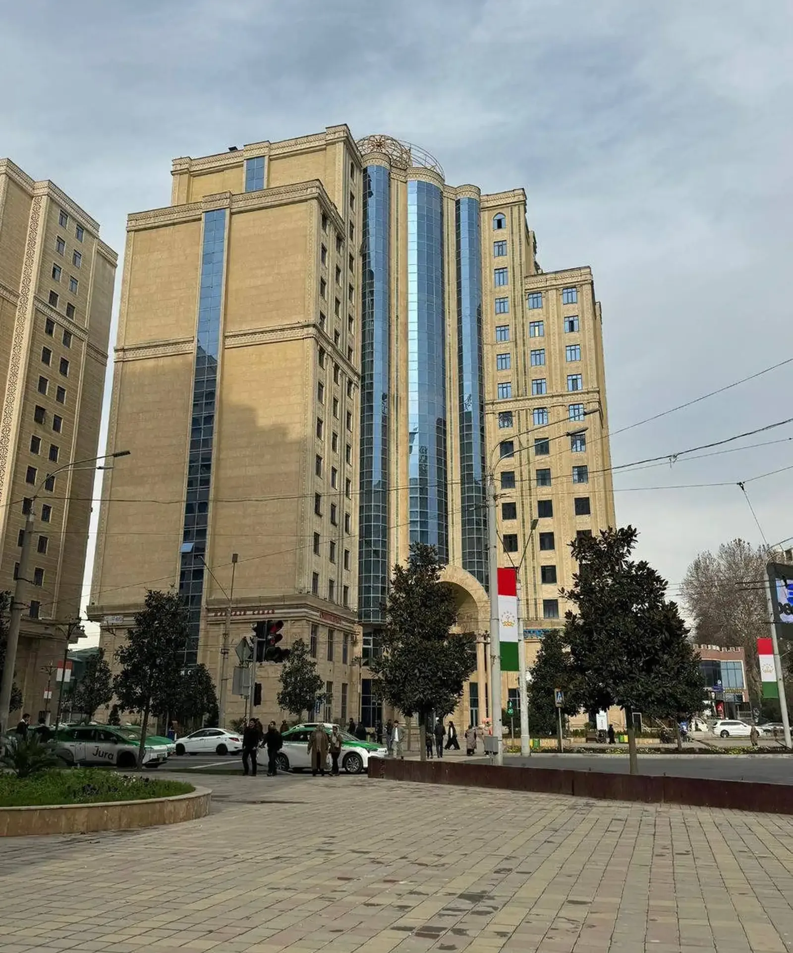 2-комн. квартира, 11 этаж, 75 м², Шохмансур,Чордома