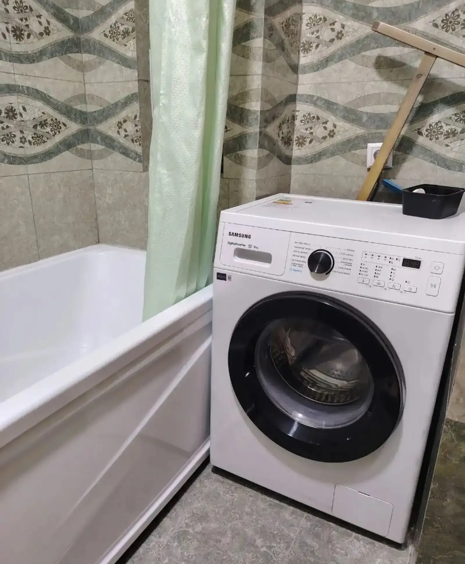 2-комн. квартира, 9 этаж, 70м², Профсоюз