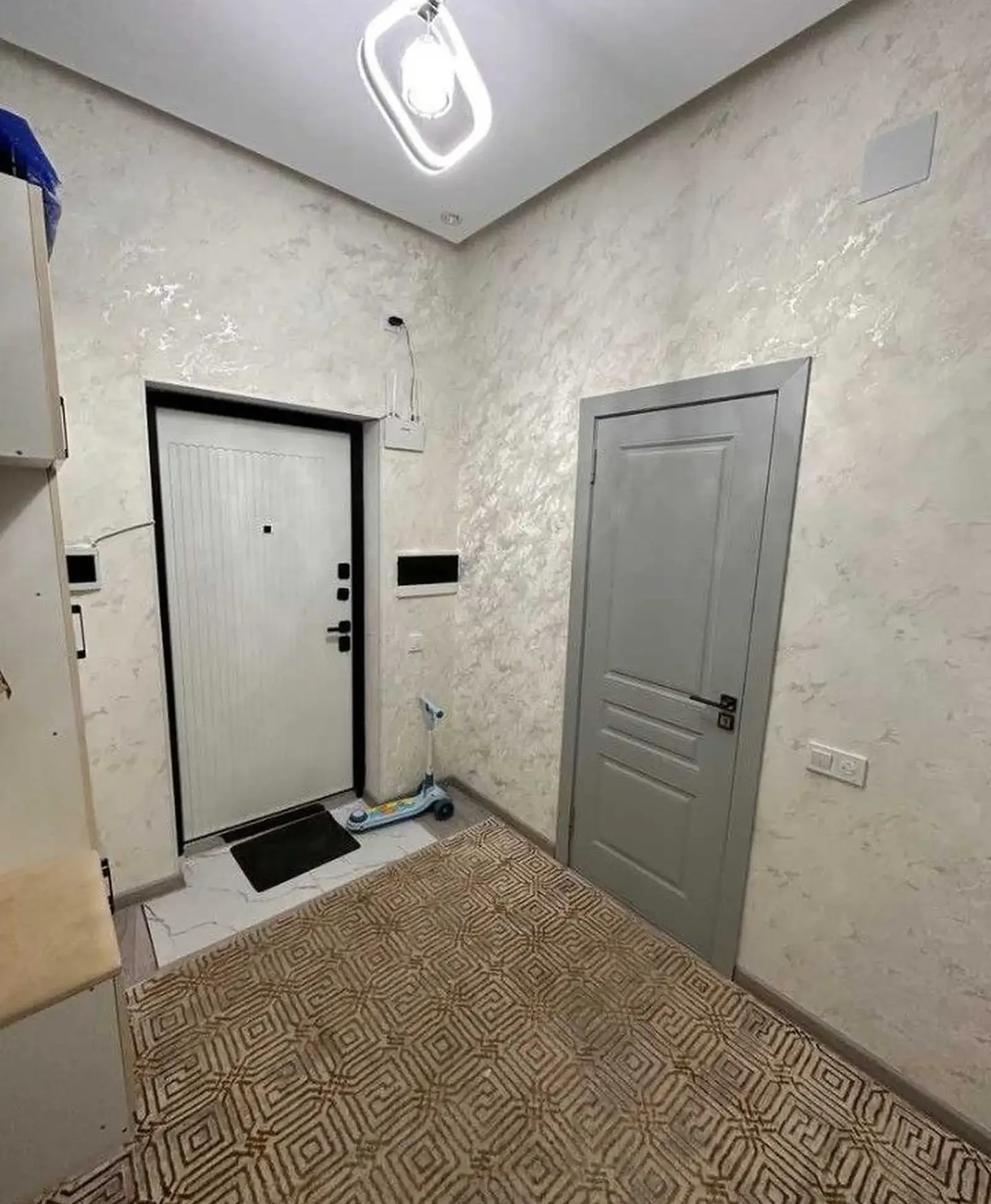 2-комн. квартира, 8 этаж, 60 м², Исмоили Сомони
