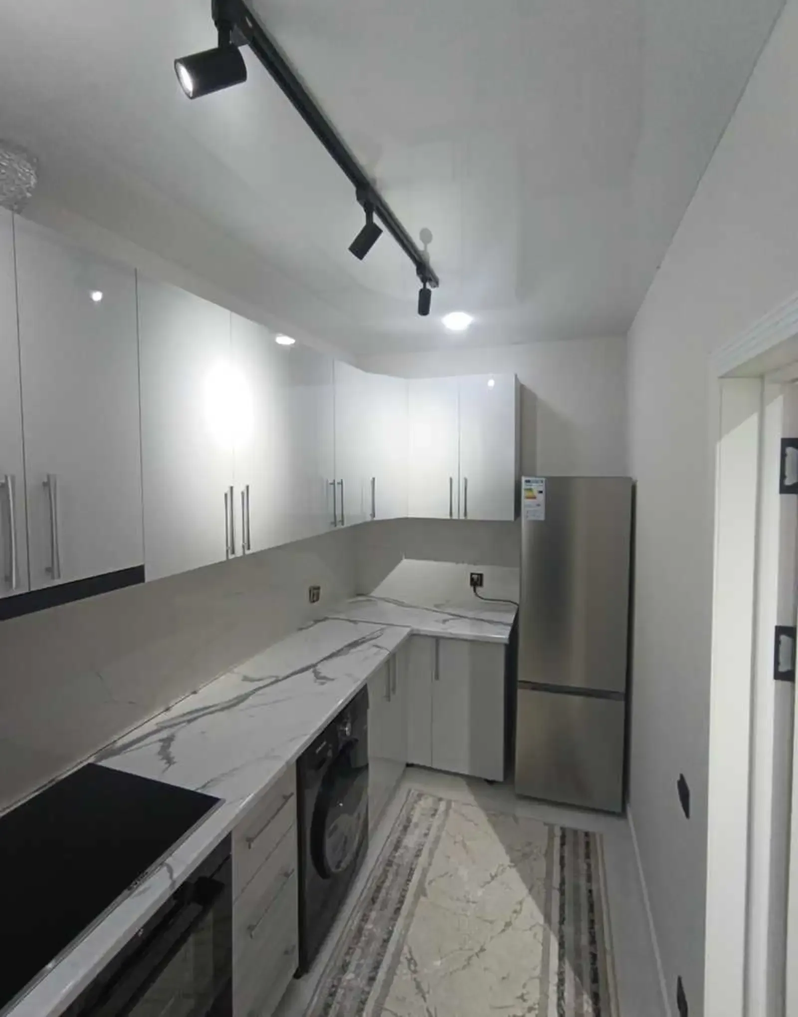 2-комн. квартира, 12 этаж, 75м², ОВИР ,султанбей