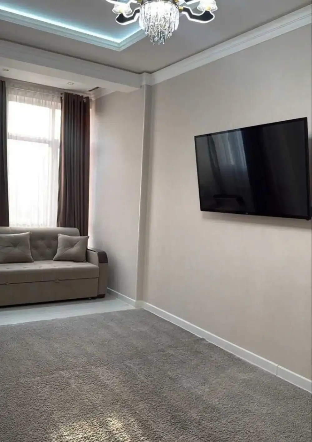 3-комн. квартира, 12 этаж, 93 м², н. Шохмансур