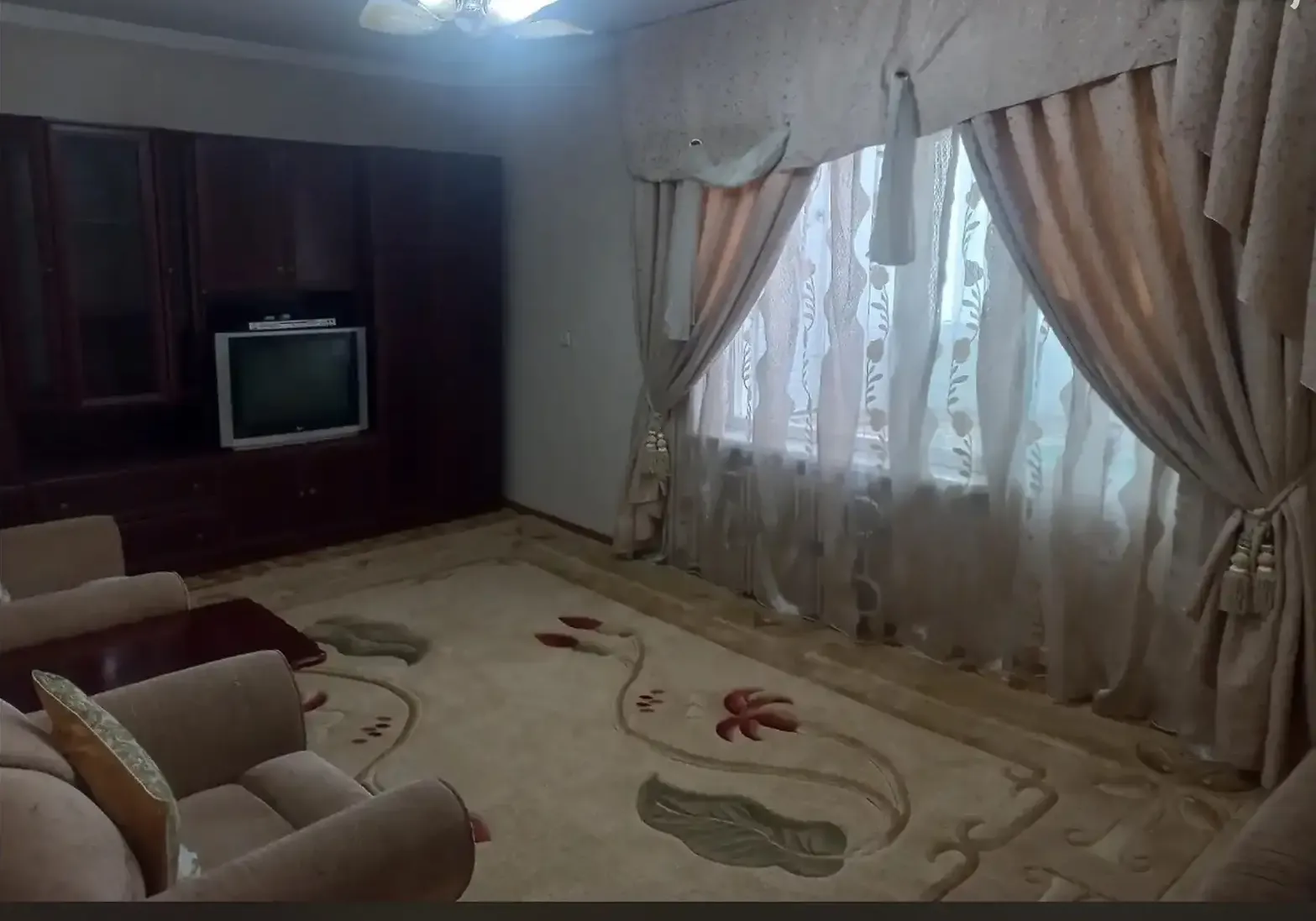 3-комн. квартира, 8 этаж, 74м², фирдавси