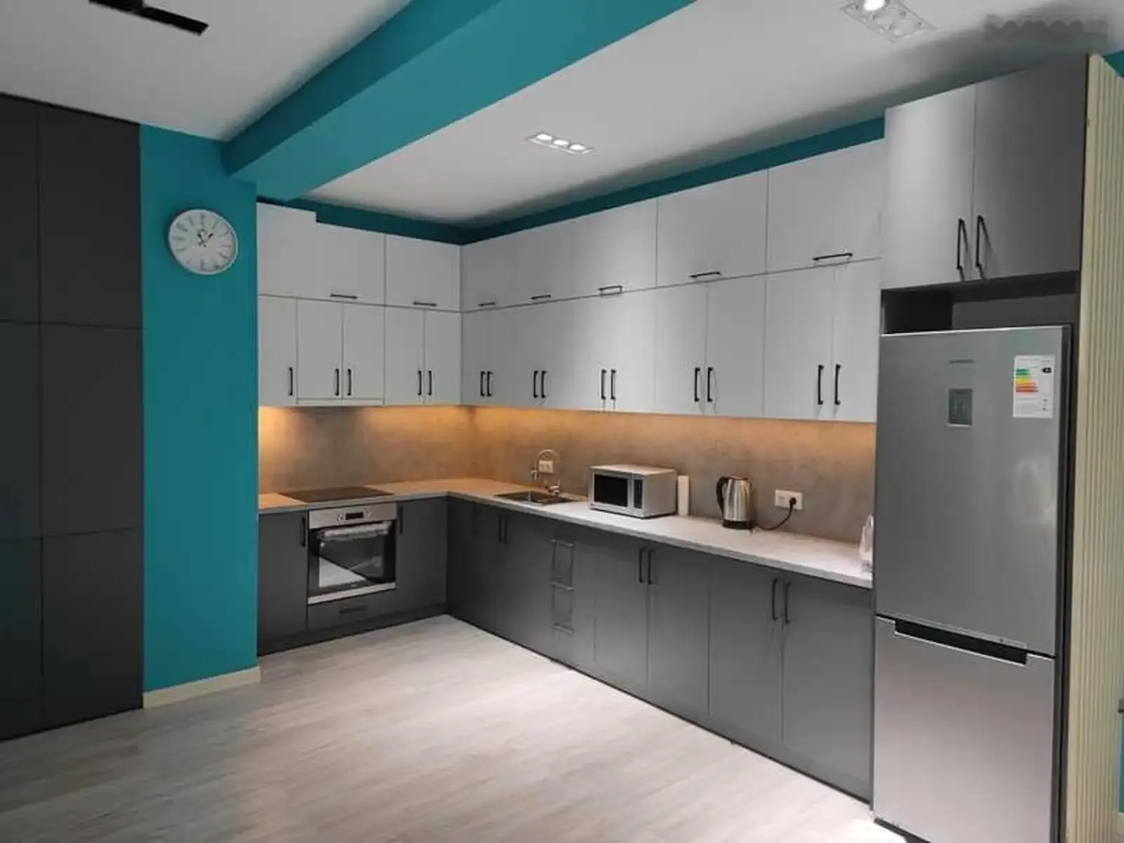 3-к квартира, 5 этаж, 80 м², Улица Айни доми Гелос