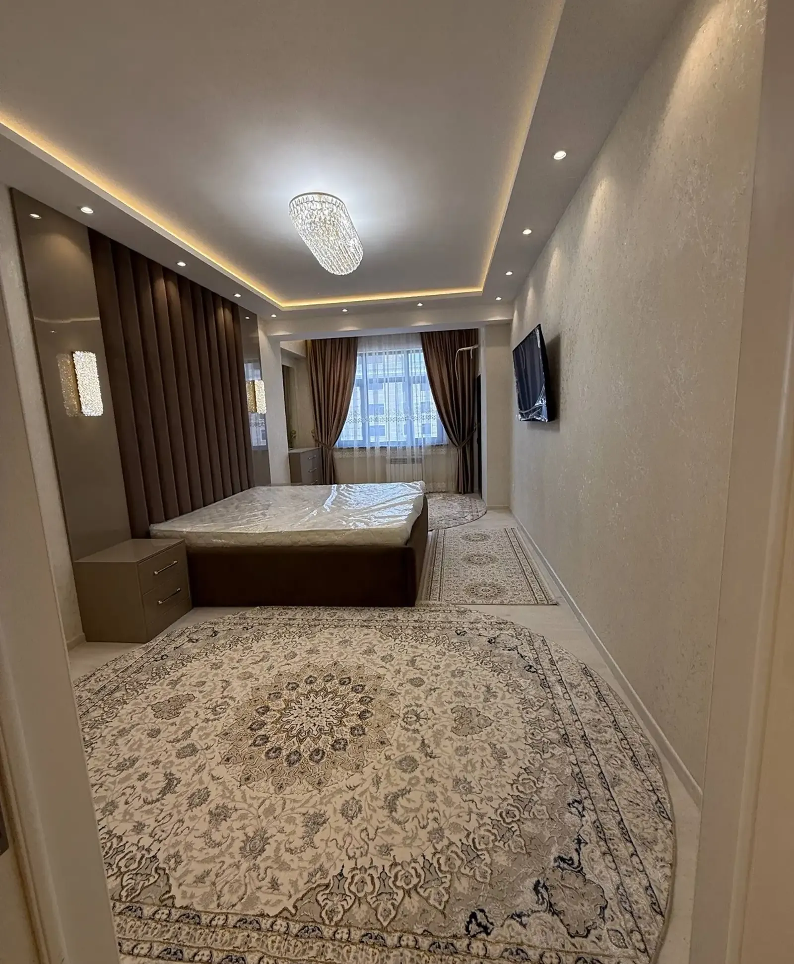 3-комн. квартира, 16 этаж, 115 м², Шохмансур