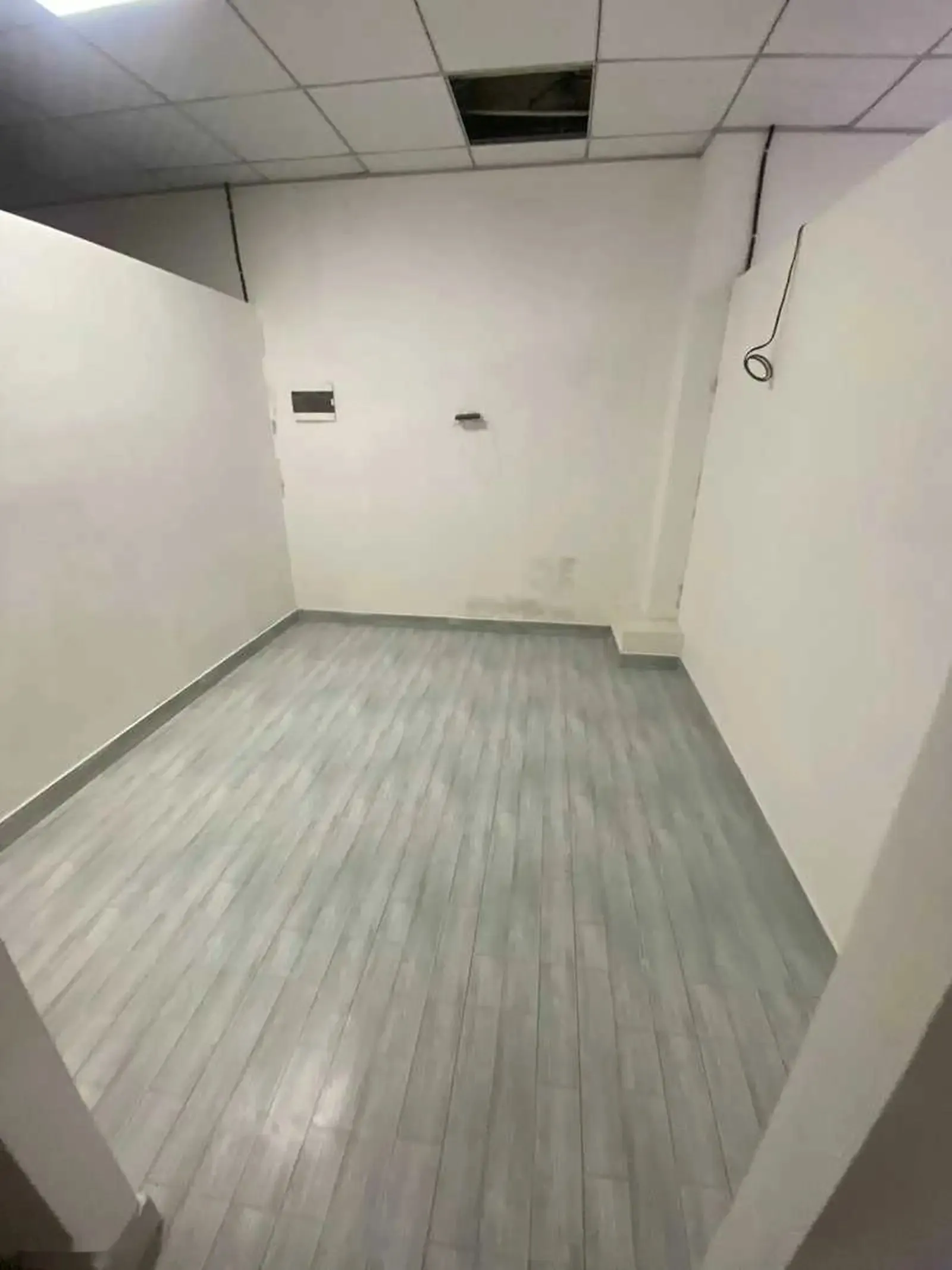 Помещение под свободное назначение, 127м², Шохмансур