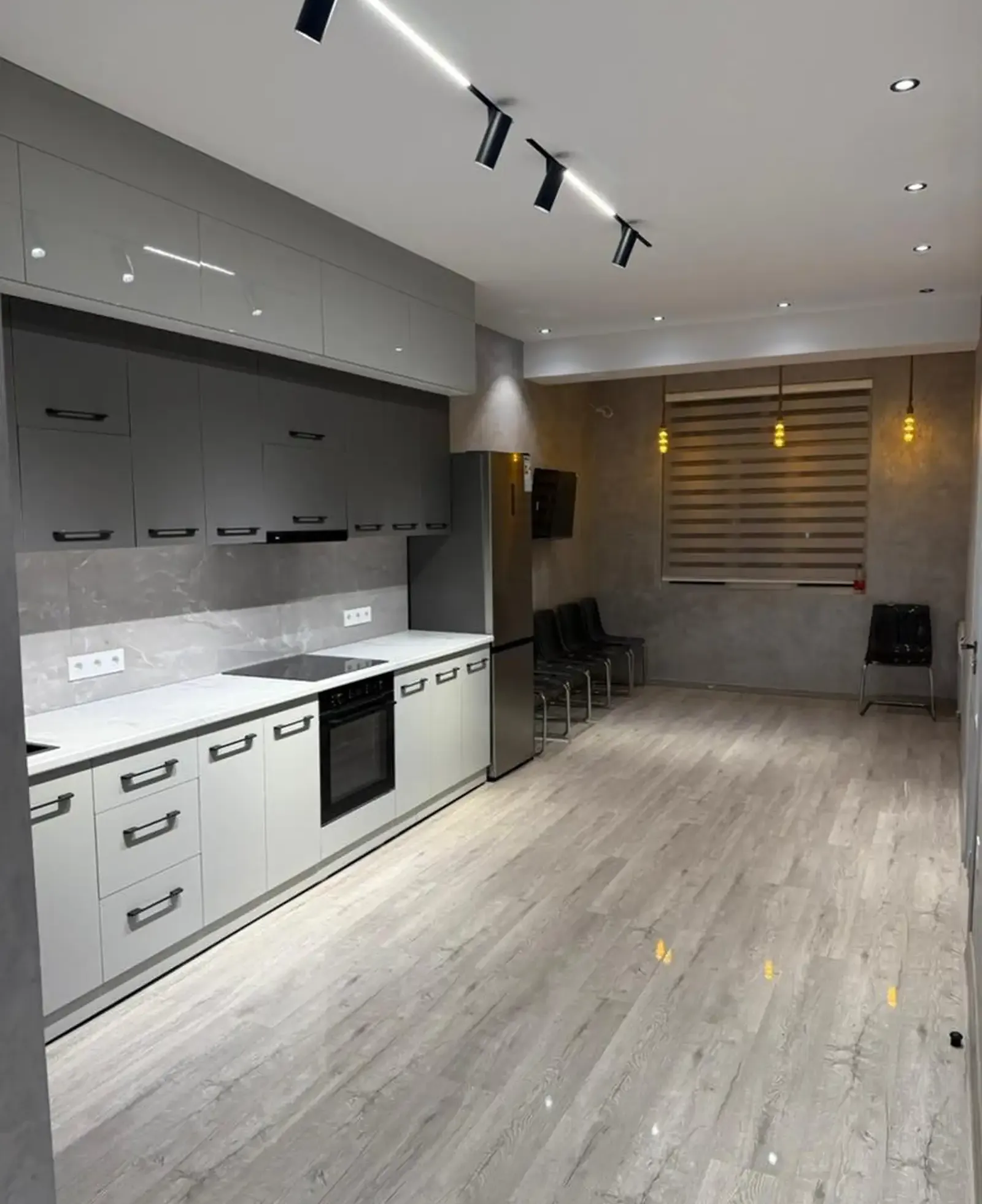 2-комн. квартира, 15 этаж, 75м², Сомони