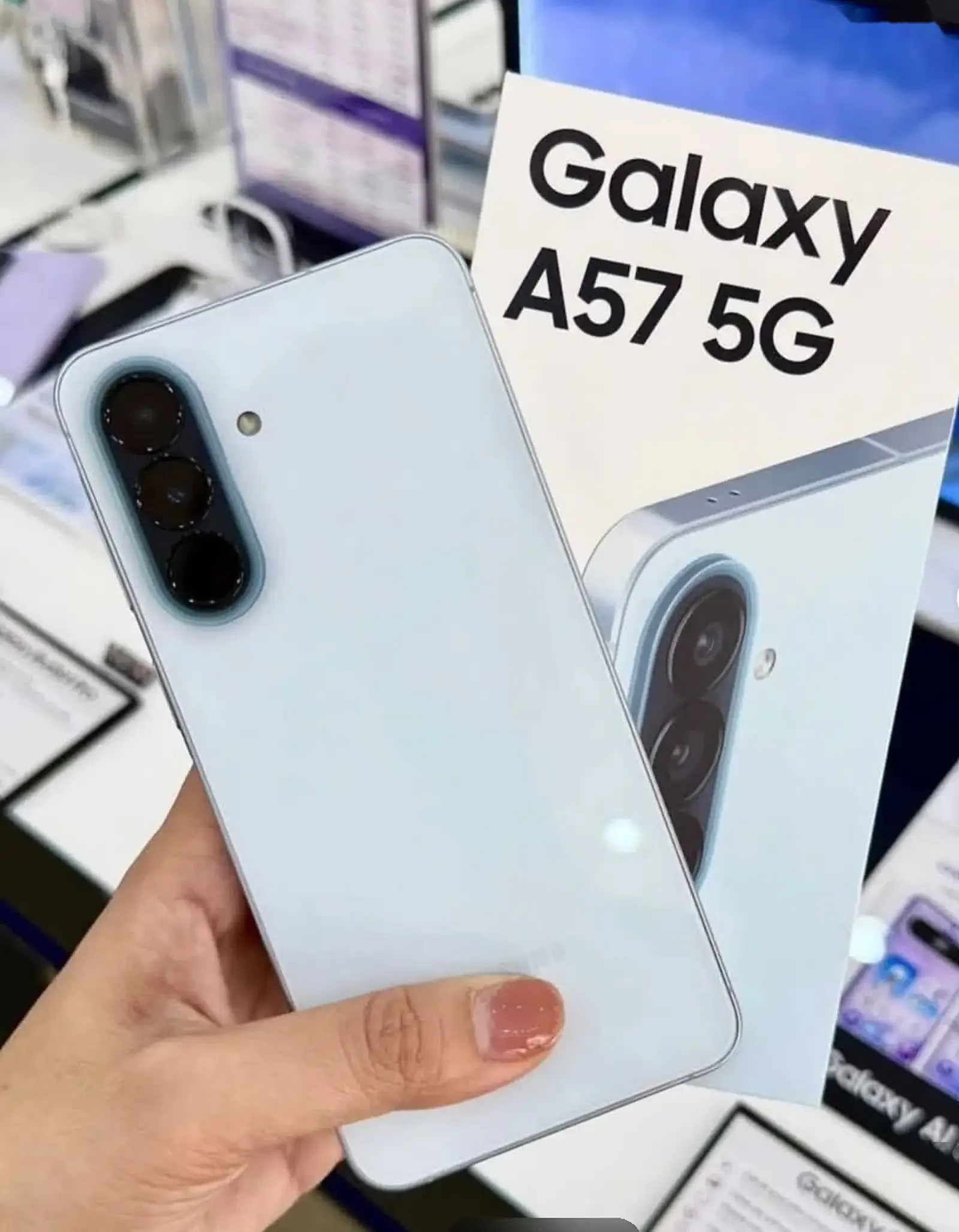 Samsung Galaxy A57 5G 12/512Gb black — фото 3