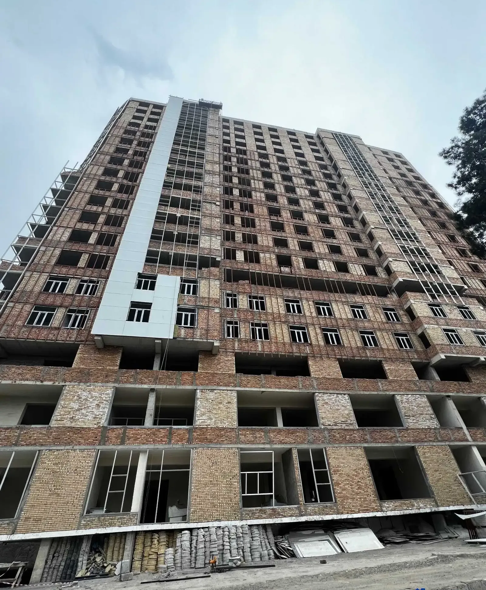 2-комн. квартира, 9 этаж, 61 м², Исмоил Сомони