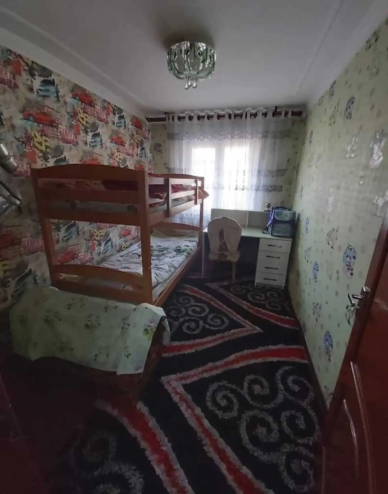 2-комн. квартира, 2 этаж, 60м², Сино
