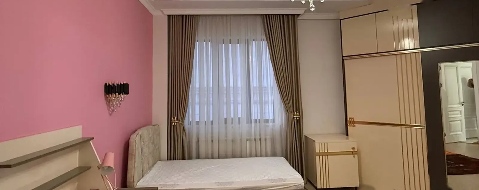 4-комн. квартира, 4 этаж, 168 м², И. Сомони
