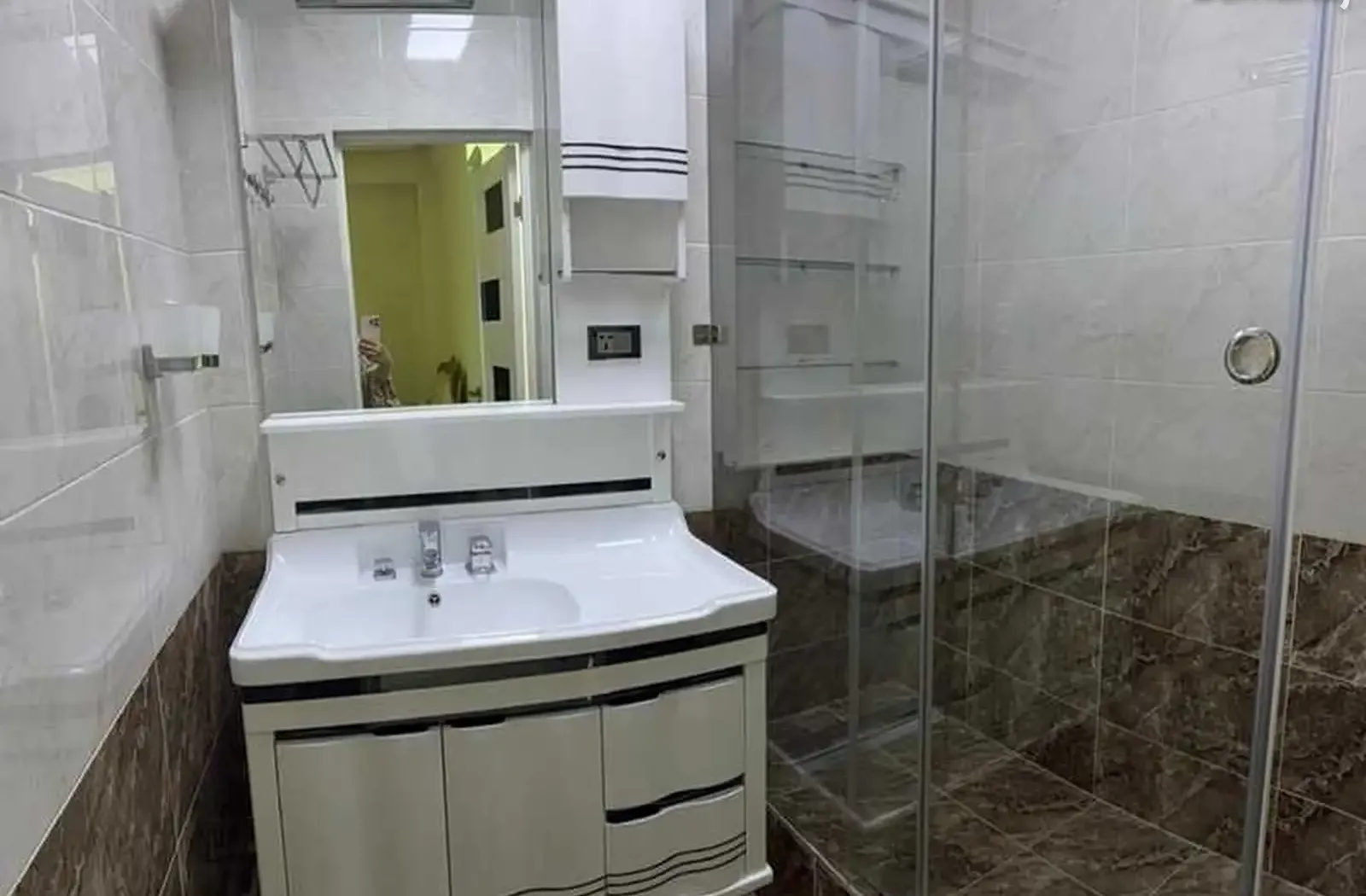 3-комн. квартира, 10 этаж, 92м², Овир