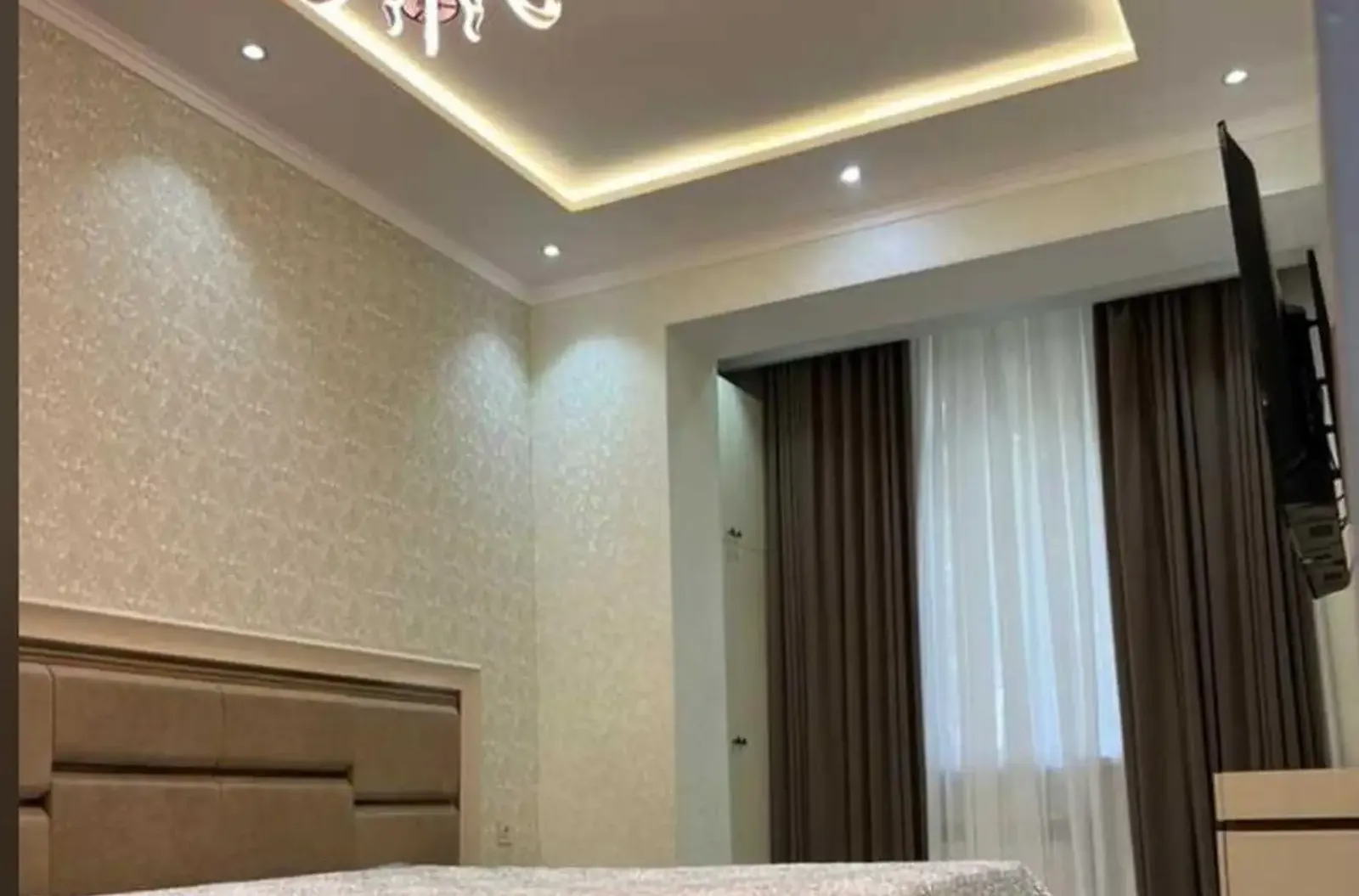 4-комн. квартира, 4 этаж, 120м², Сомони