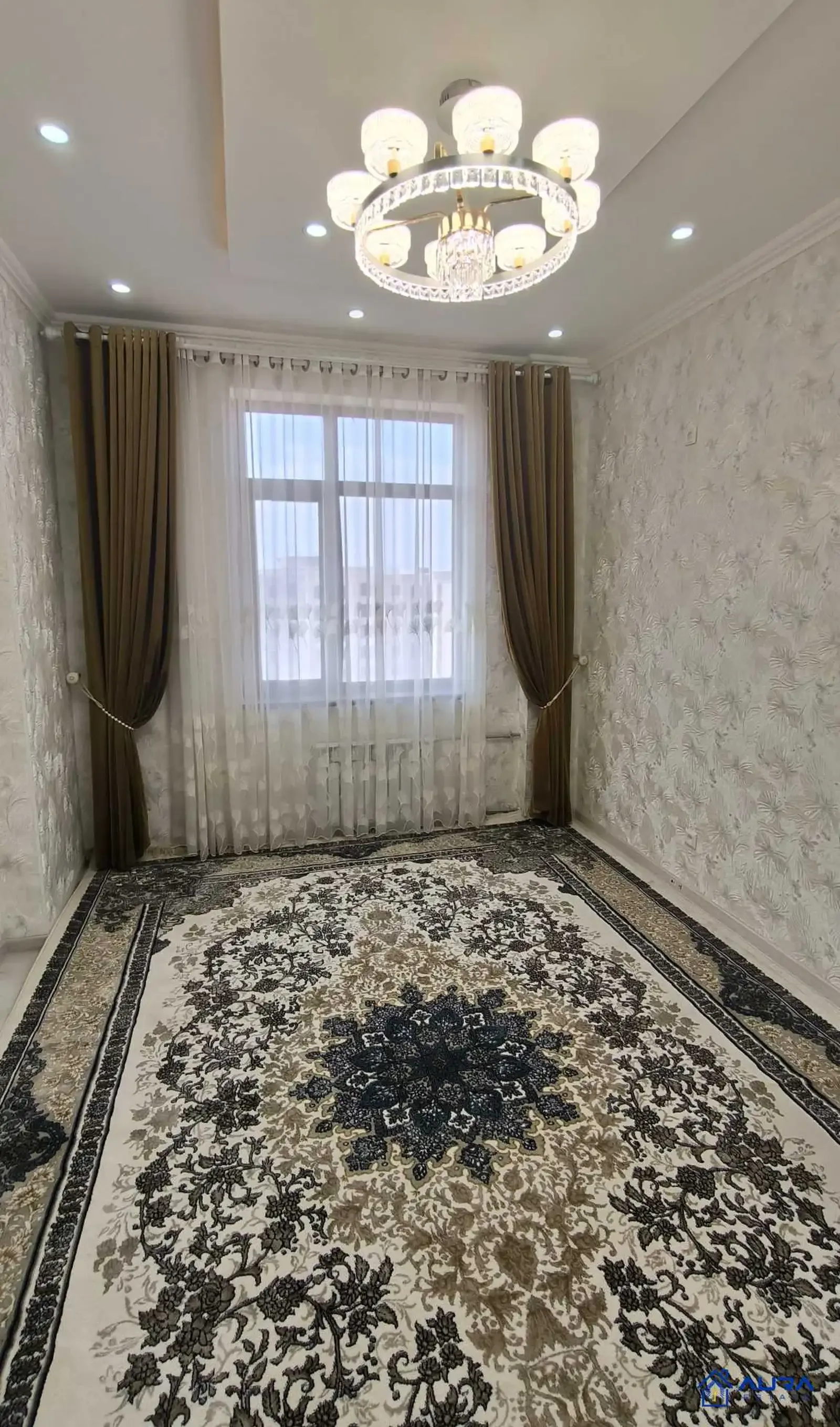 3-комн. квартира, 11 этаж, 100 м², Шохмансур