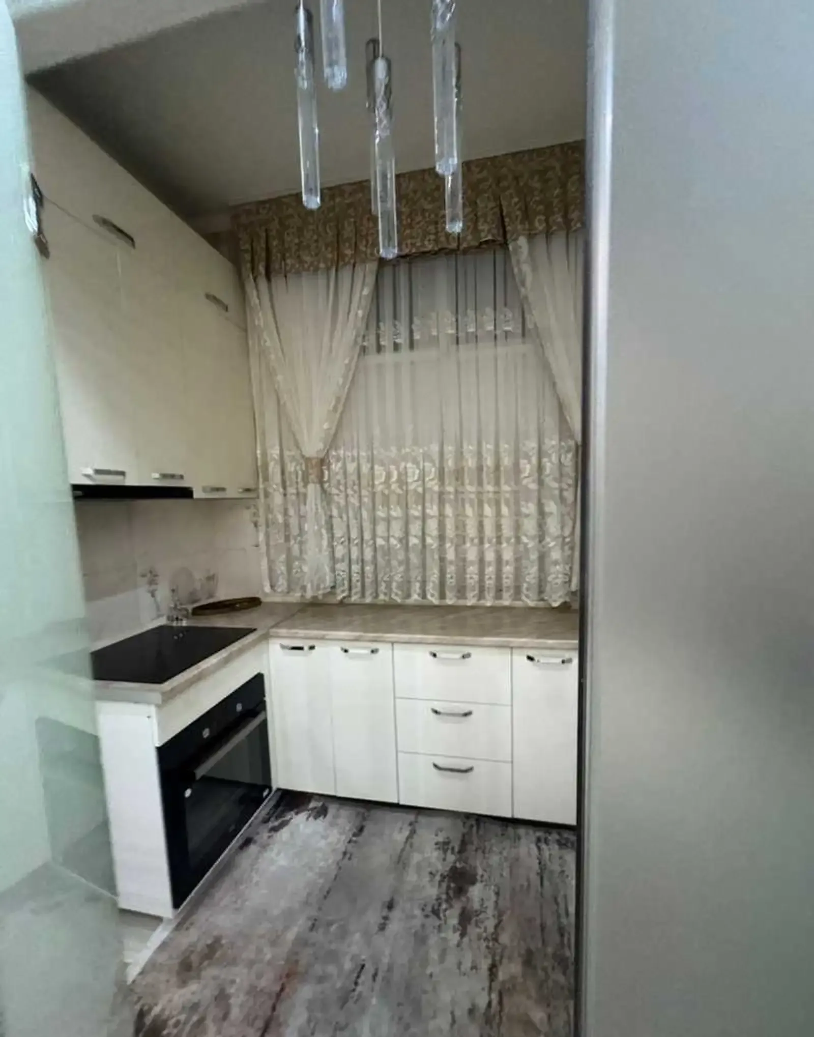 2-комн. квартира, 2 этаж, 60м², Селхоз университет, дом КФС