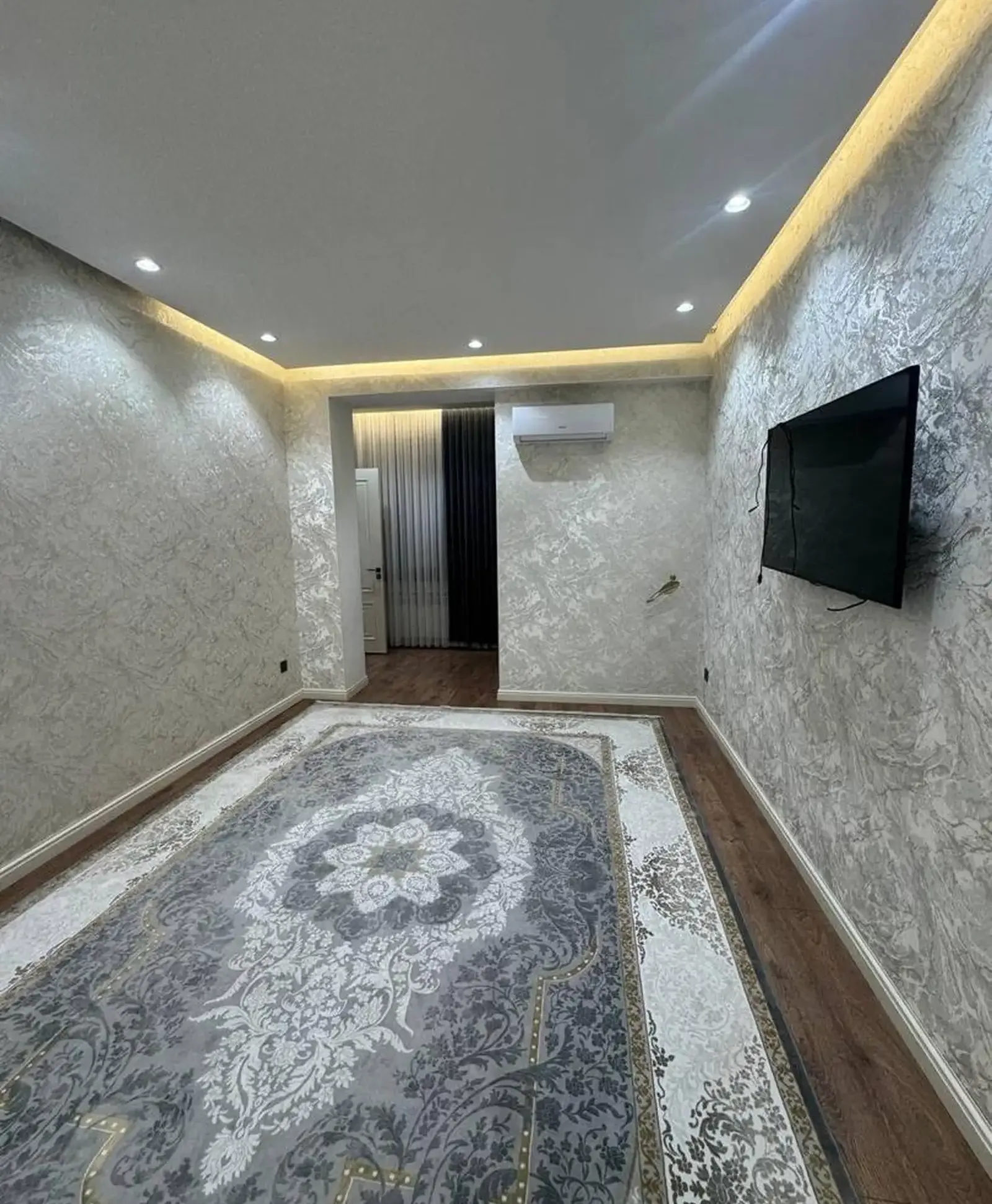 3-комн. квартира, 4 этаж, 93 м², шоҳмансур
